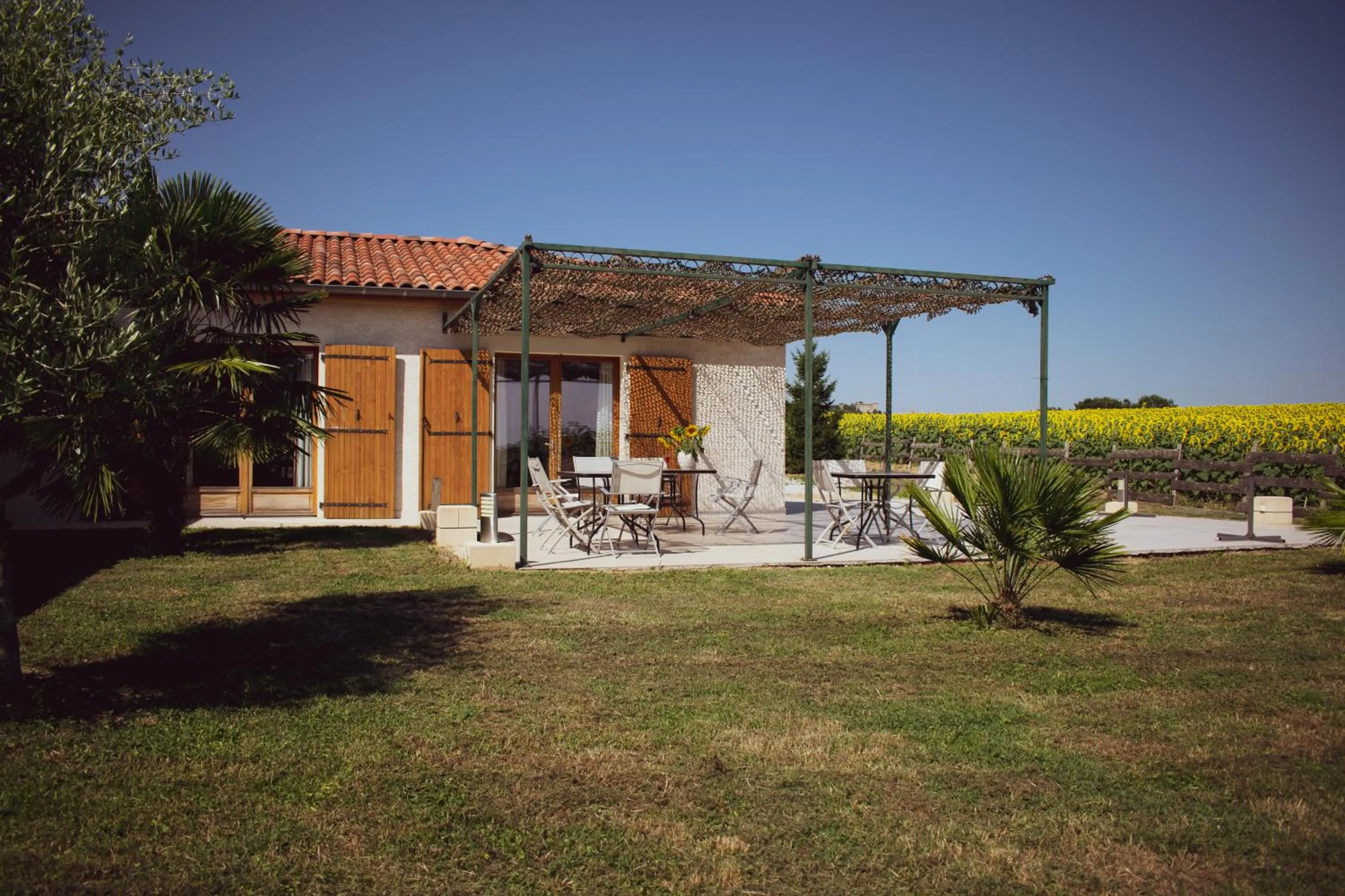 Property building in Chambre d'hôtes Lempery