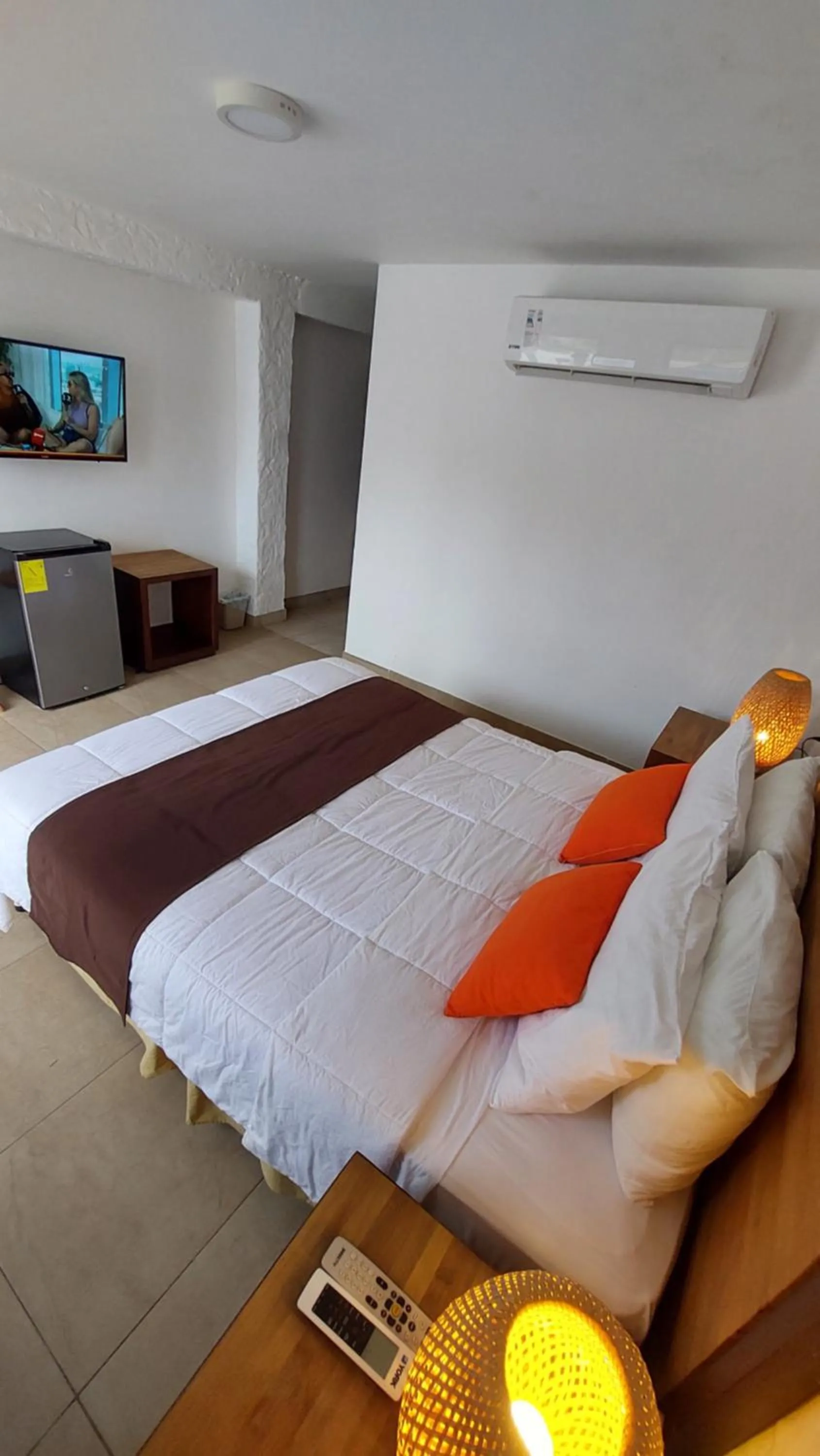 Bedroom, Bed in Howard Johnson by Wyndham Montañita