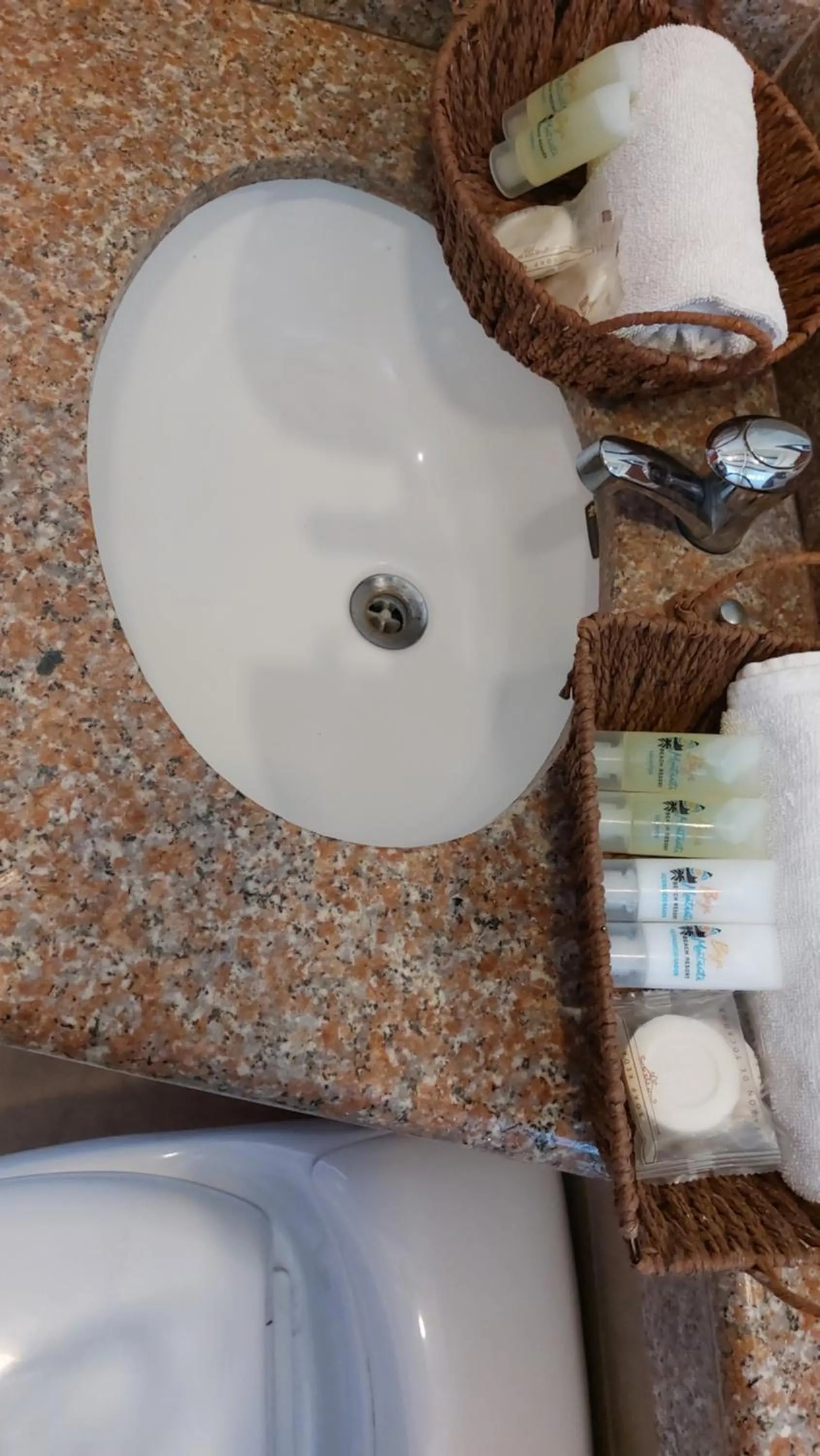 Bathroom in Howard Johnson by Wyndham Montañita