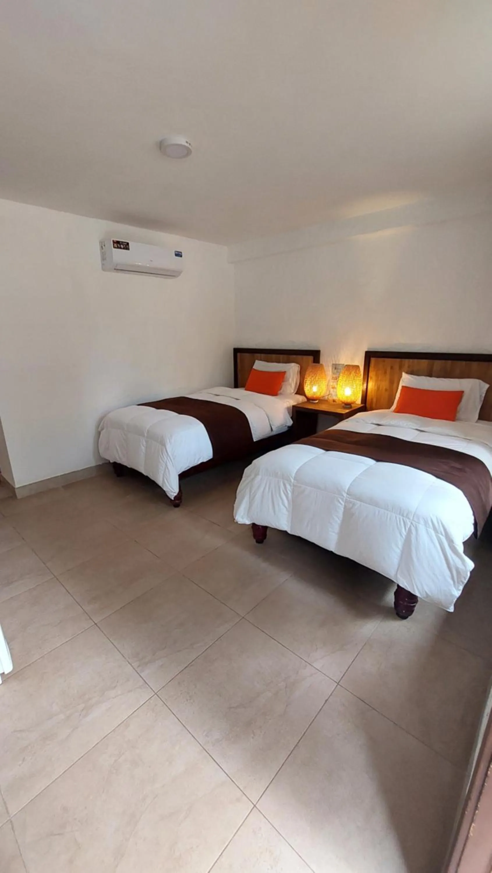 Bedroom, Bed in Howard Johnson by Wyndham Montañita