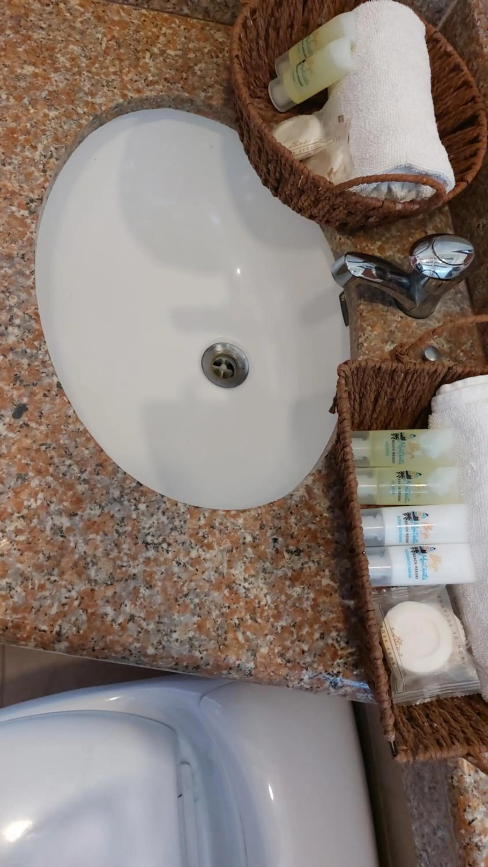Bathroom in Howard Johnson by Wyndham Montañita