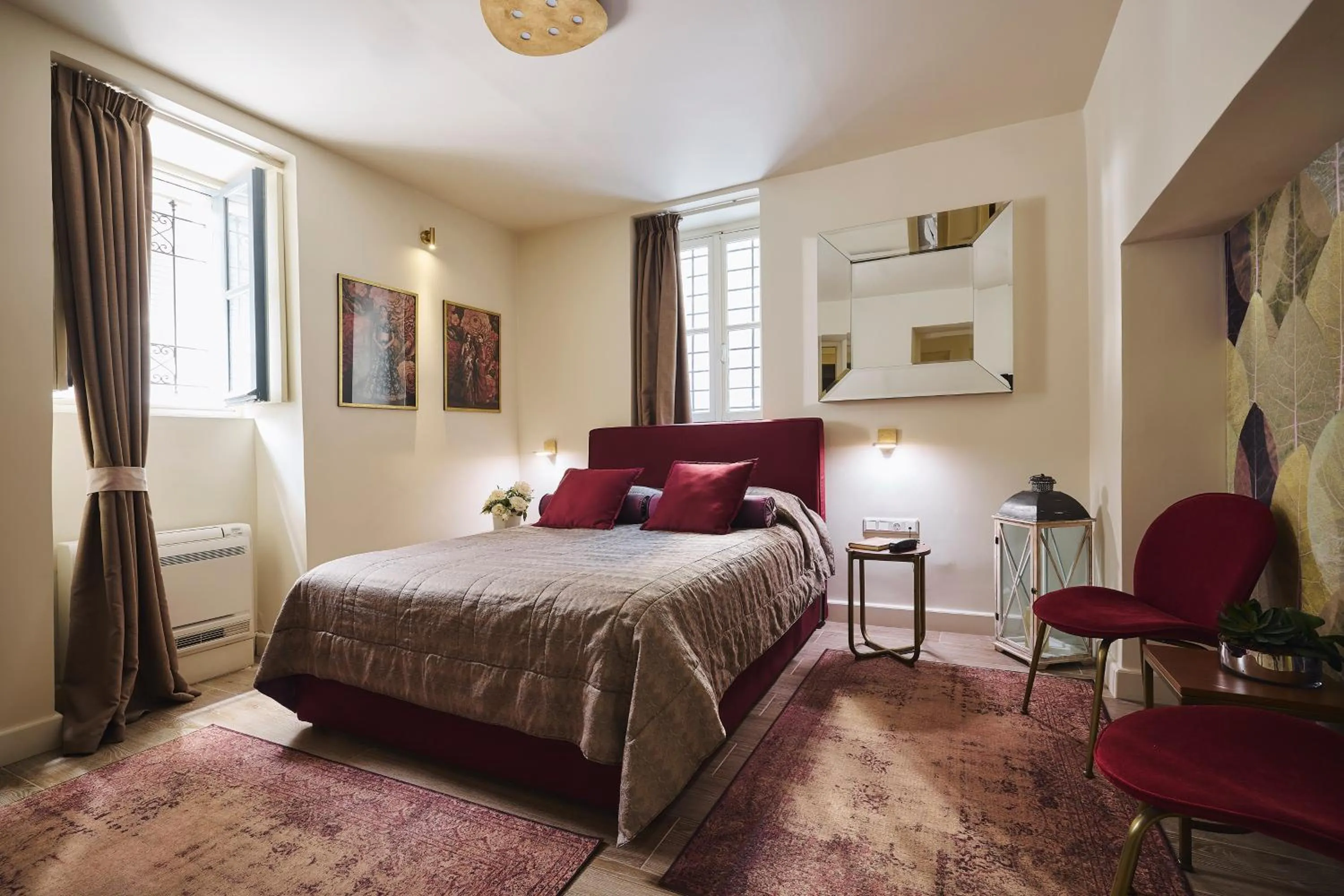 Seating area, Bed in Bohemian Suites Athens