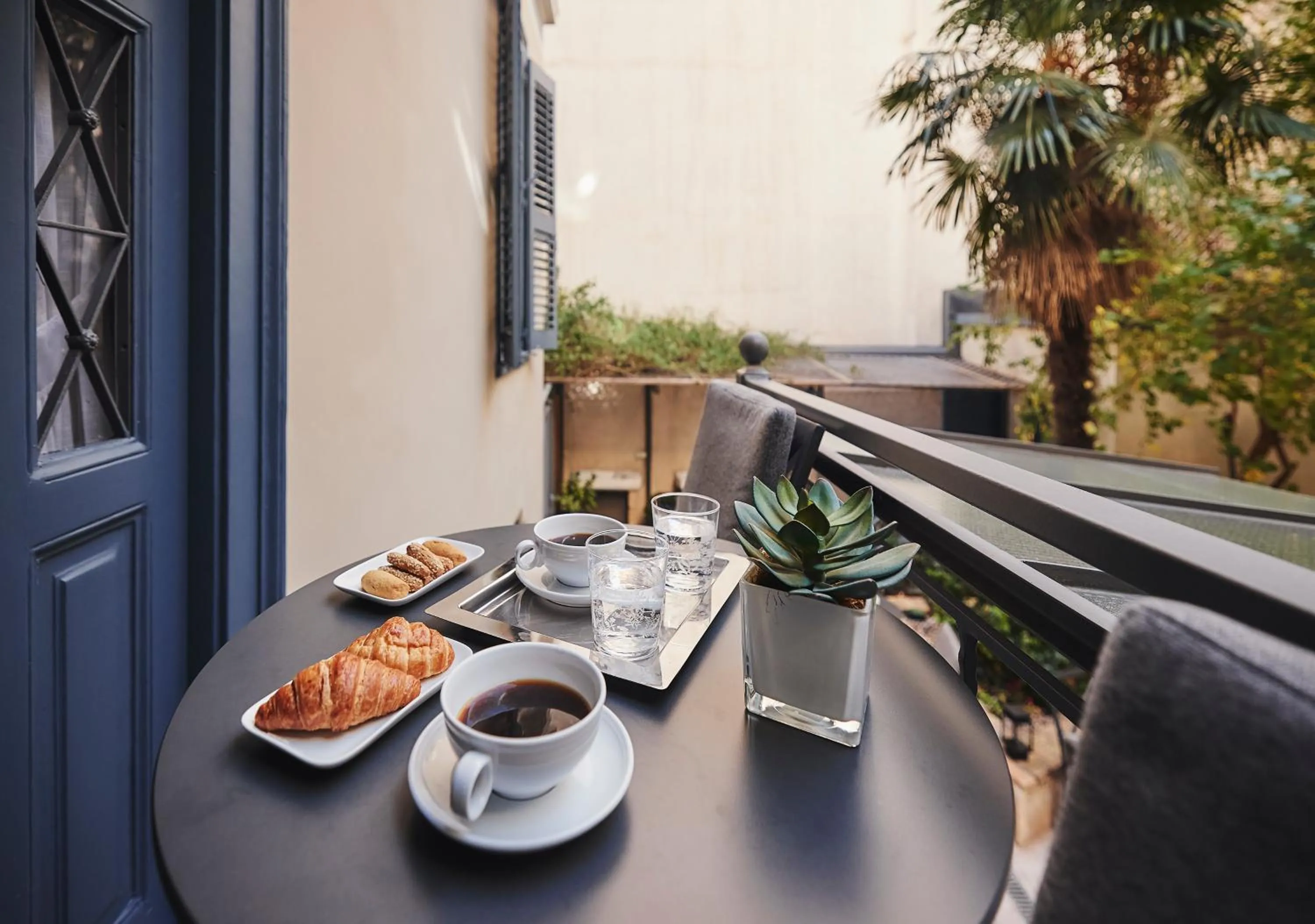 Balcony/Terrace in Bohemian Suites Athens