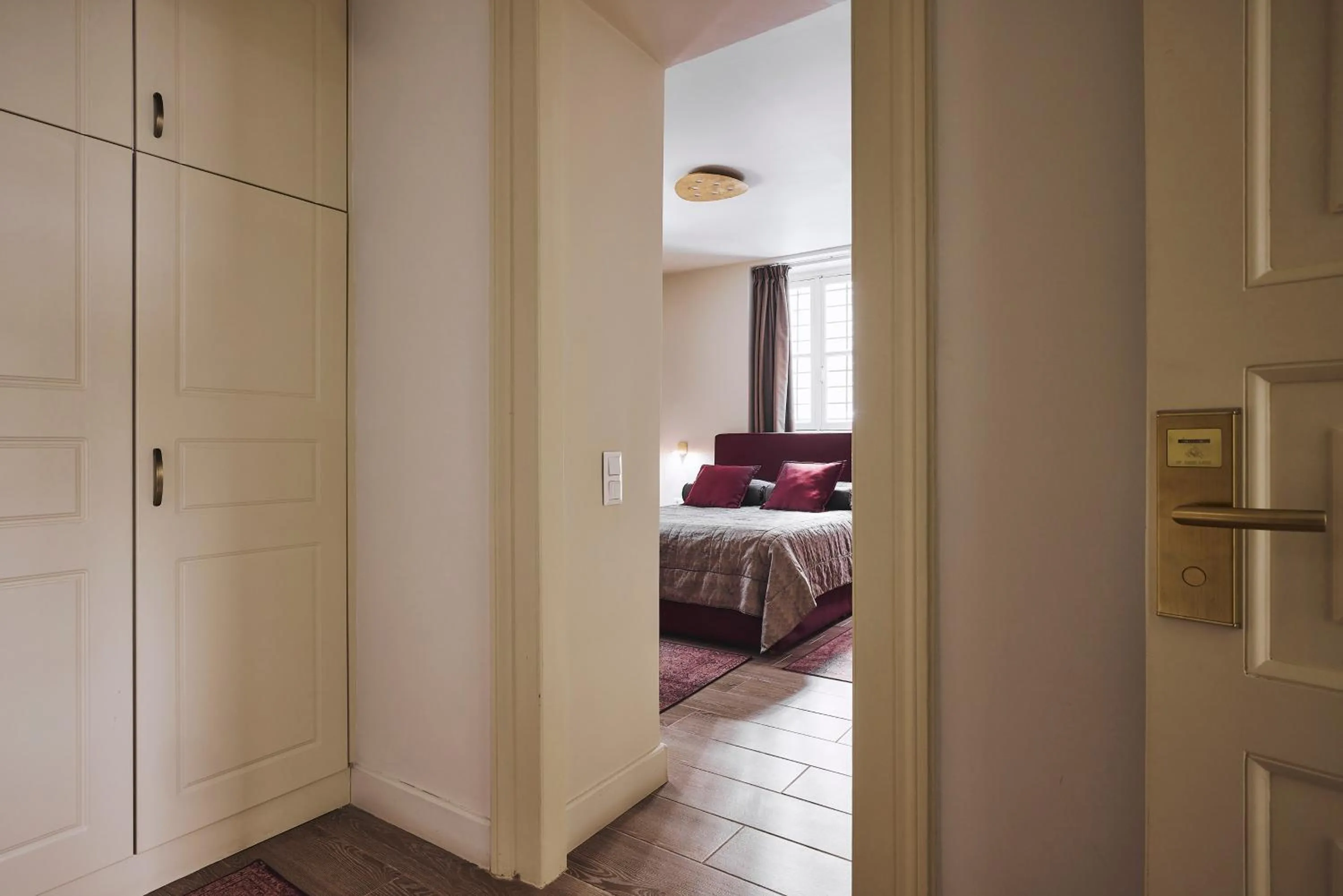 Bedroom, Bed in Bohemian Suites Athens