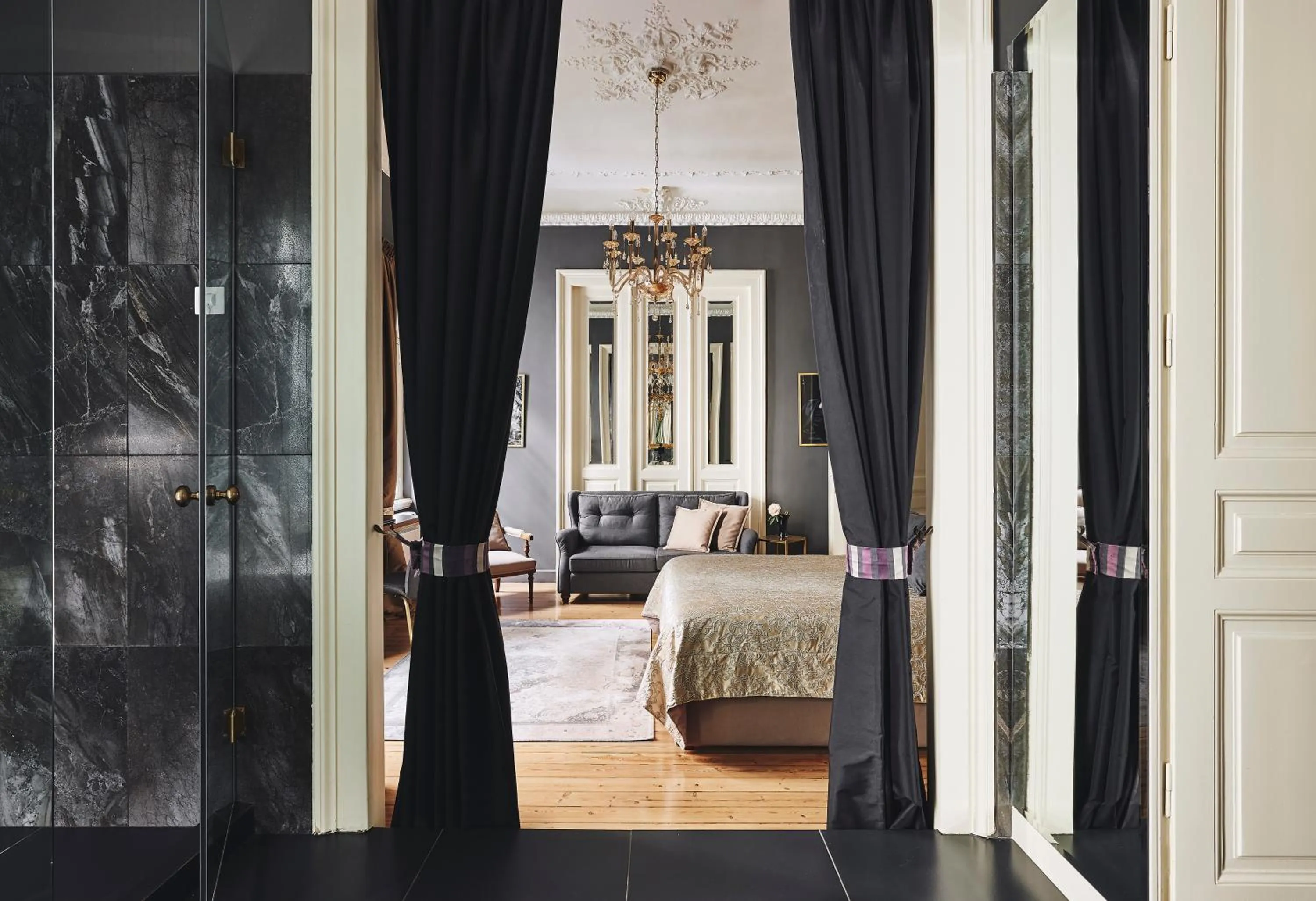 Seating area, Bed in Bohemian Suites Athens