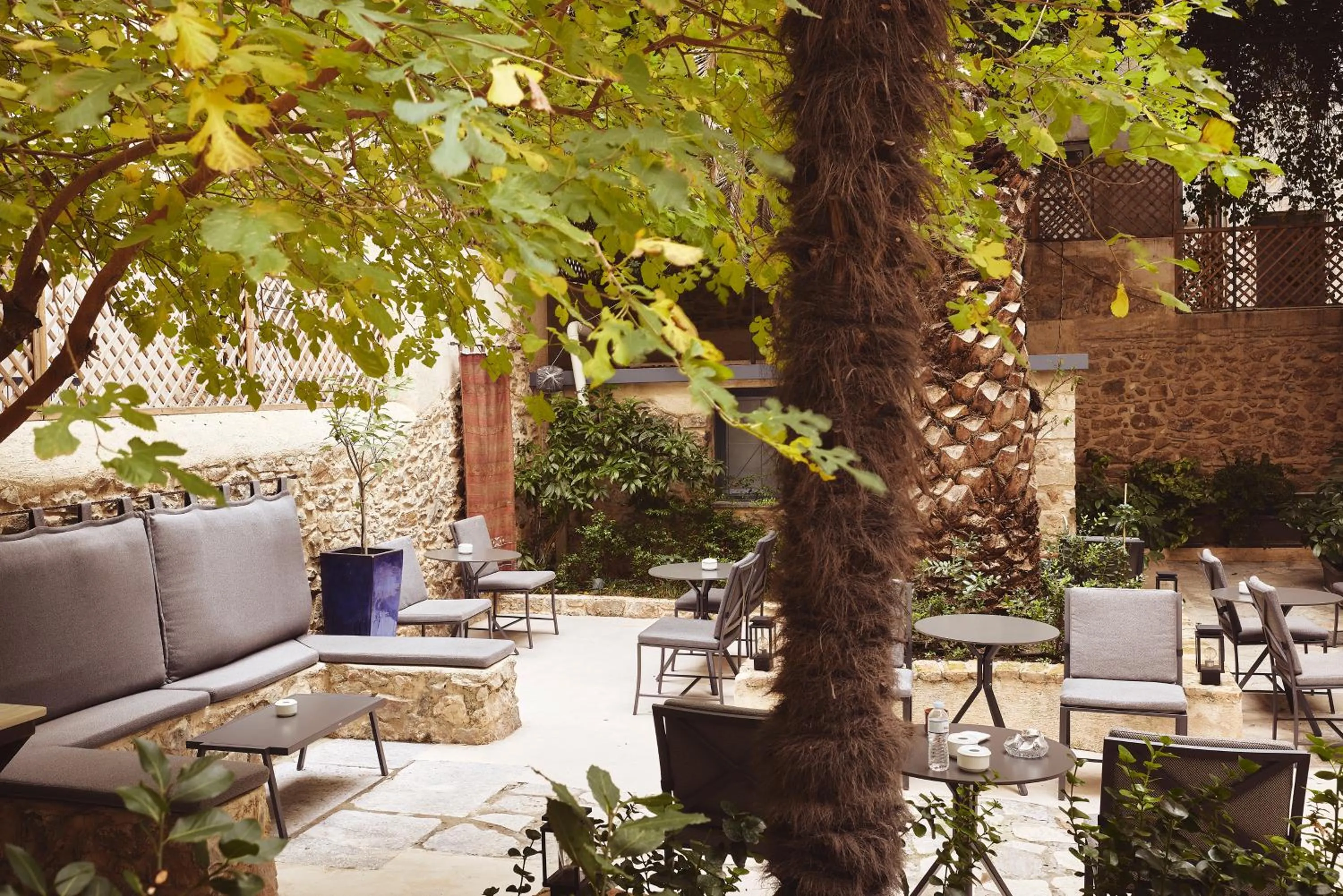 Garden in Bohemian Suites Athens