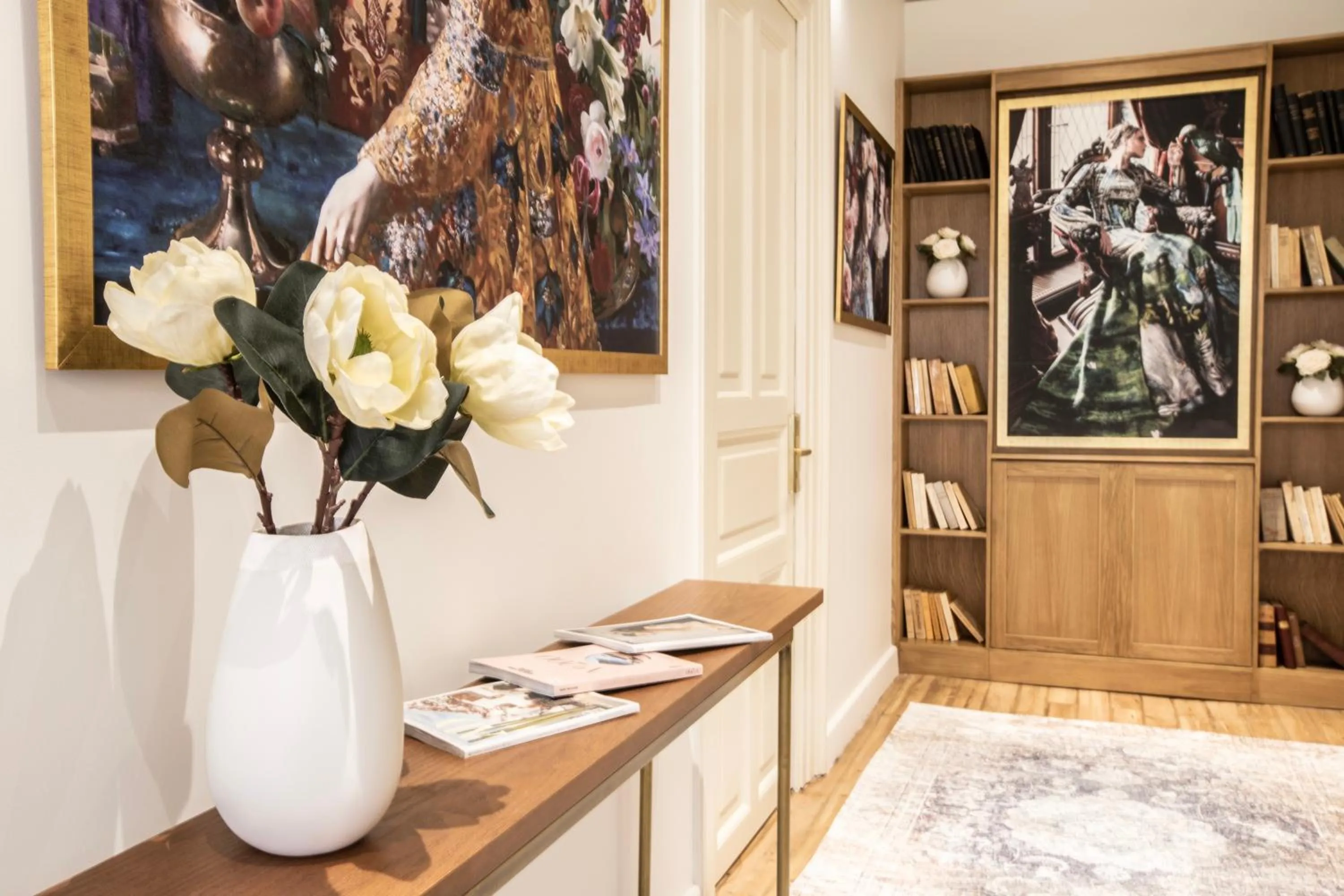 Lobby or reception in Bohemian Suites Athens