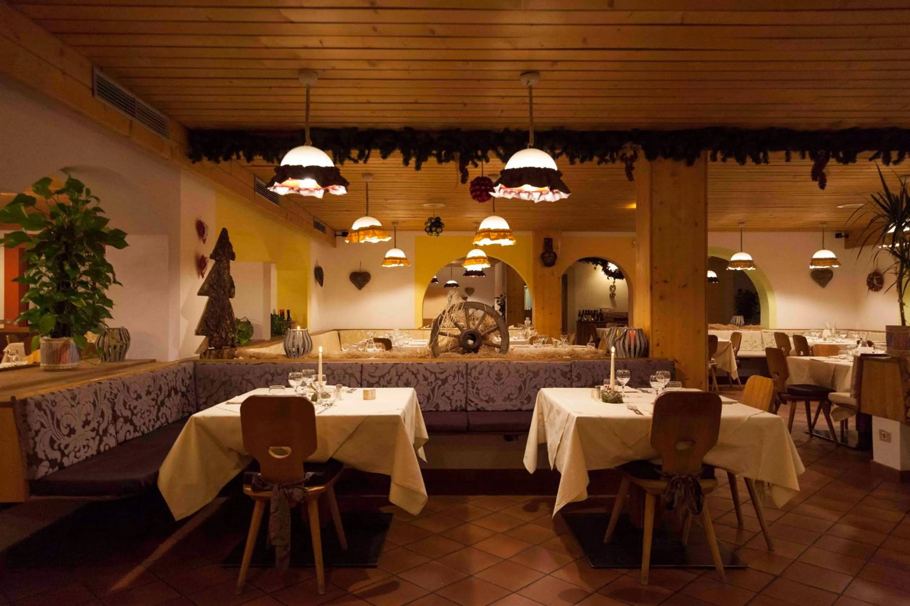 Lounge or bar in Hotel Casa Alpina - Alpin Haus