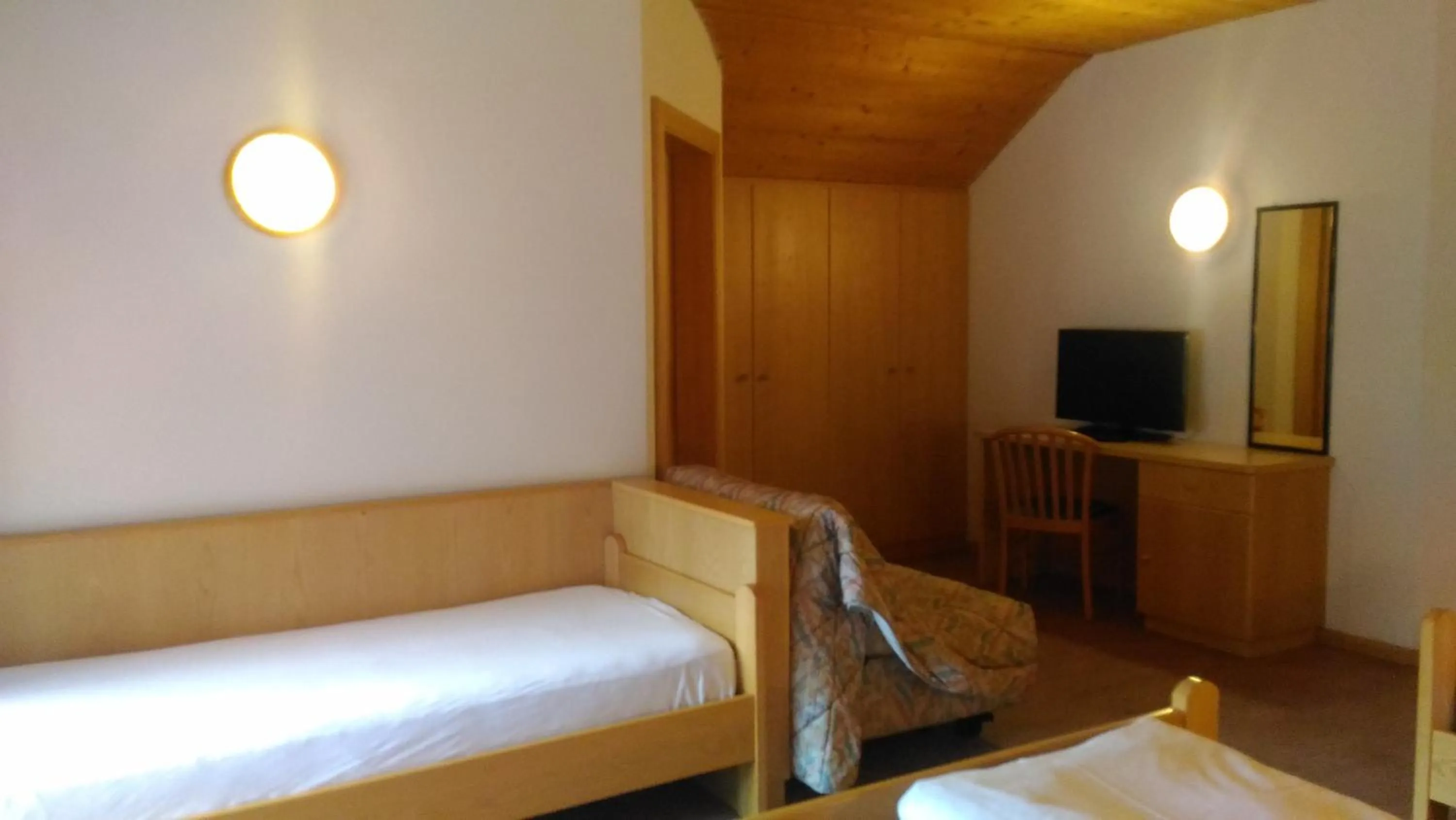 Bed in Hotel Casa Alpina - Alpin Haus