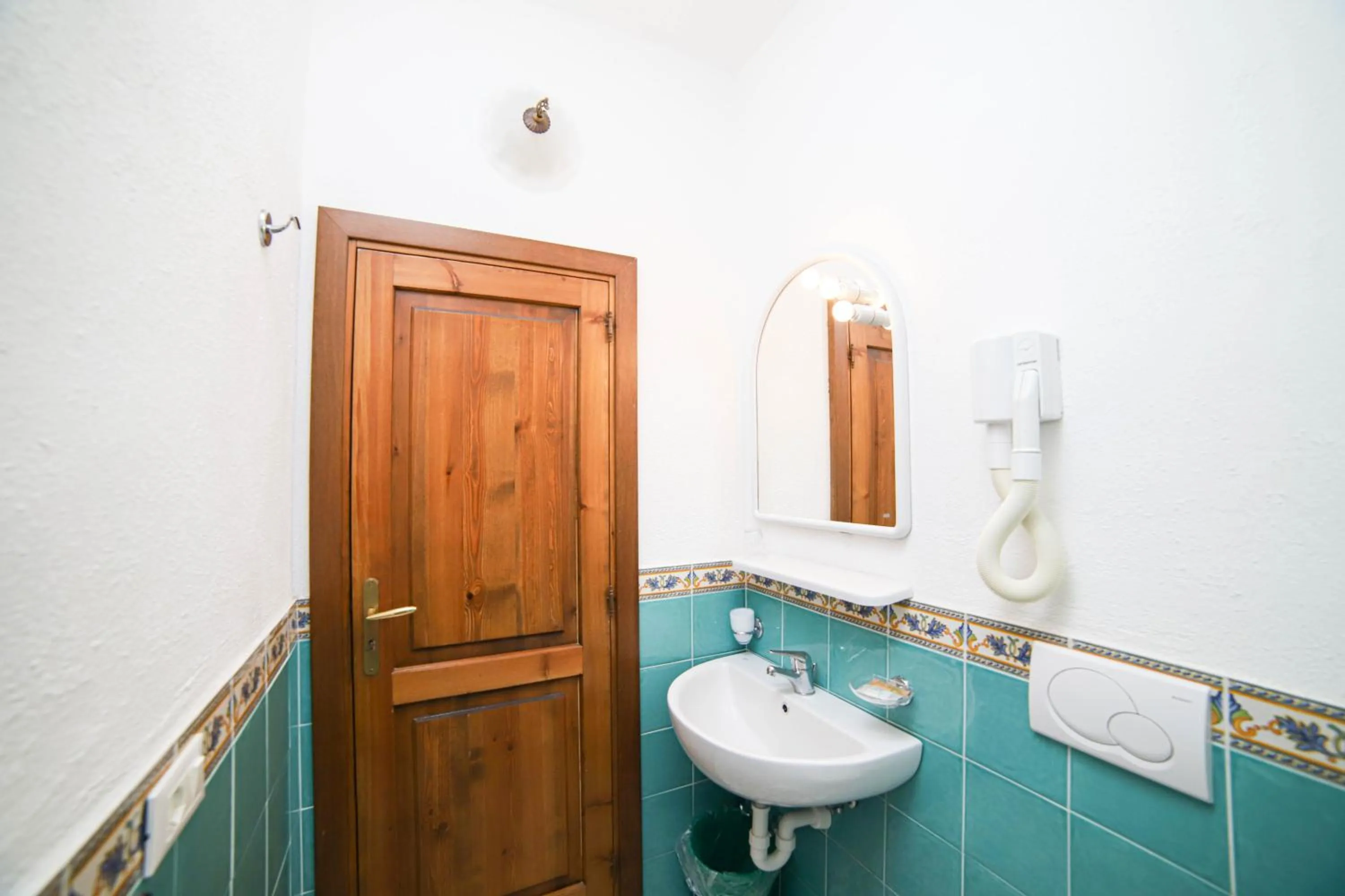 Bathroom in Sweetposeidon