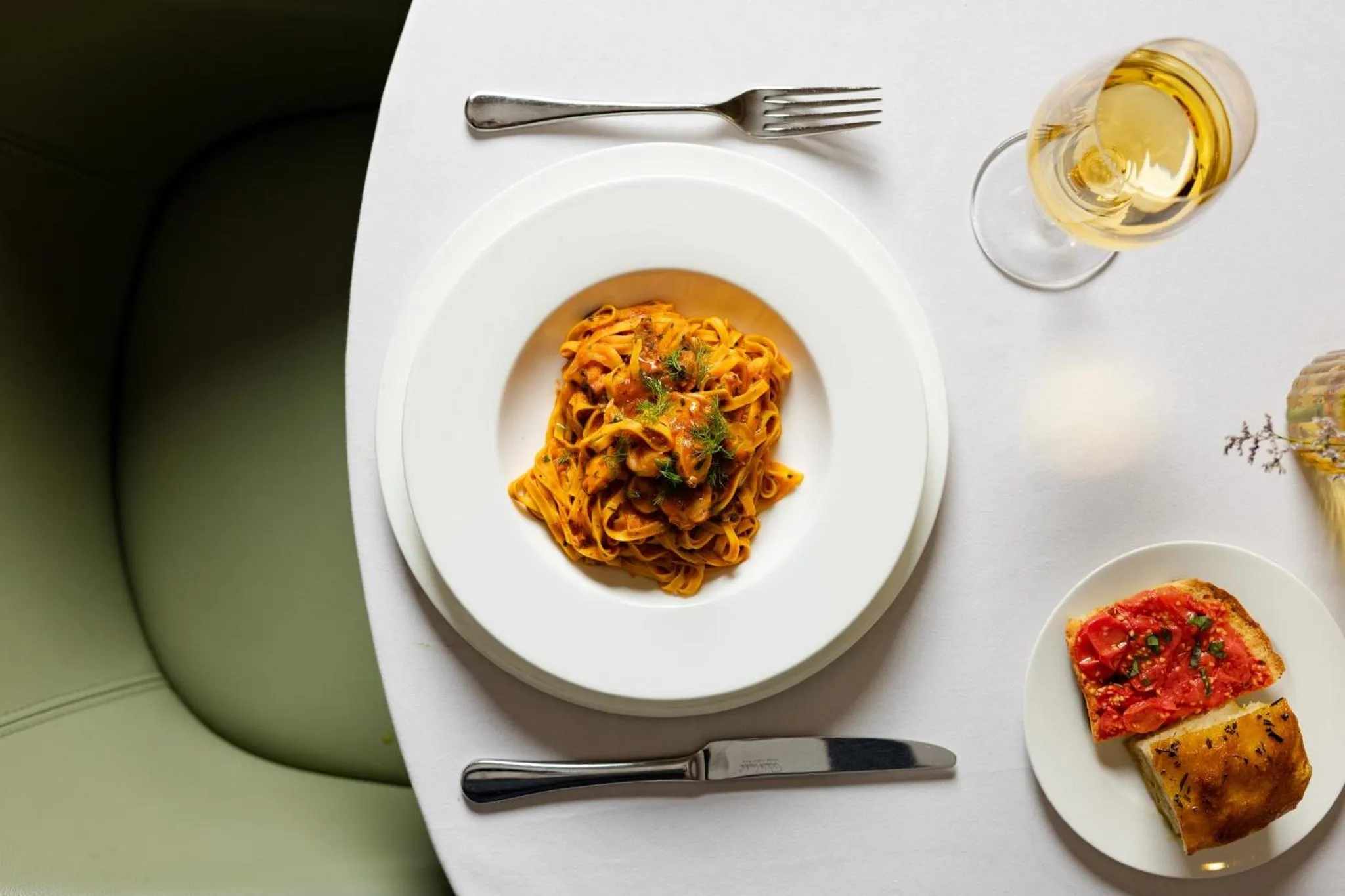 Restaurant/places to eat in InterContinental London Park Lane by IHG