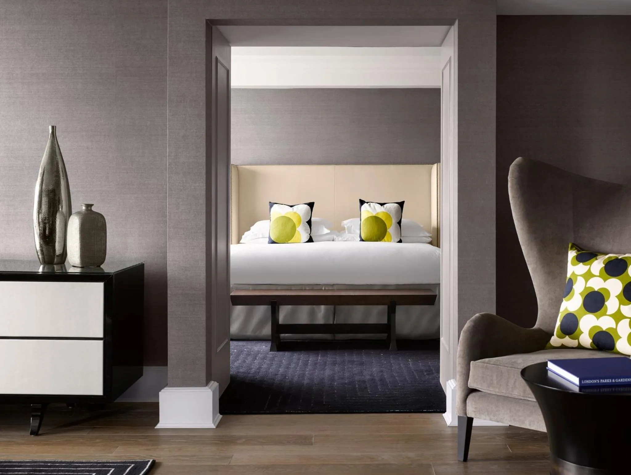 Photo of the whole room, Bed in InterContinental London Park Lane by IHG