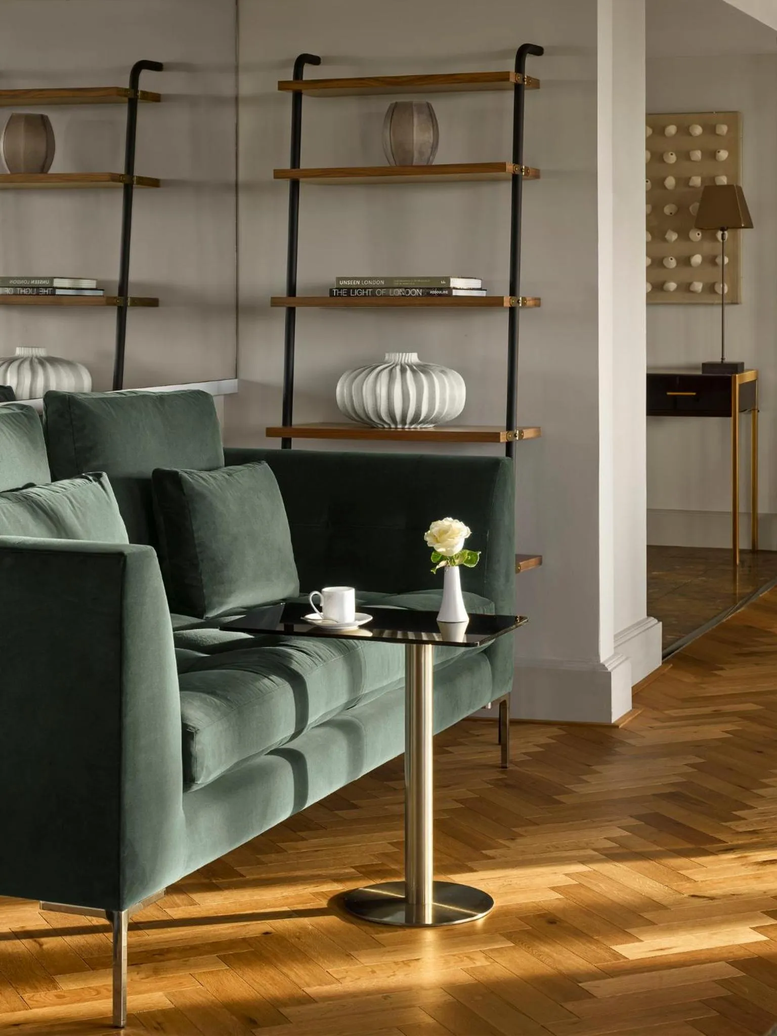 Photo of the whole room in InterContinental London Park Lane by IHG