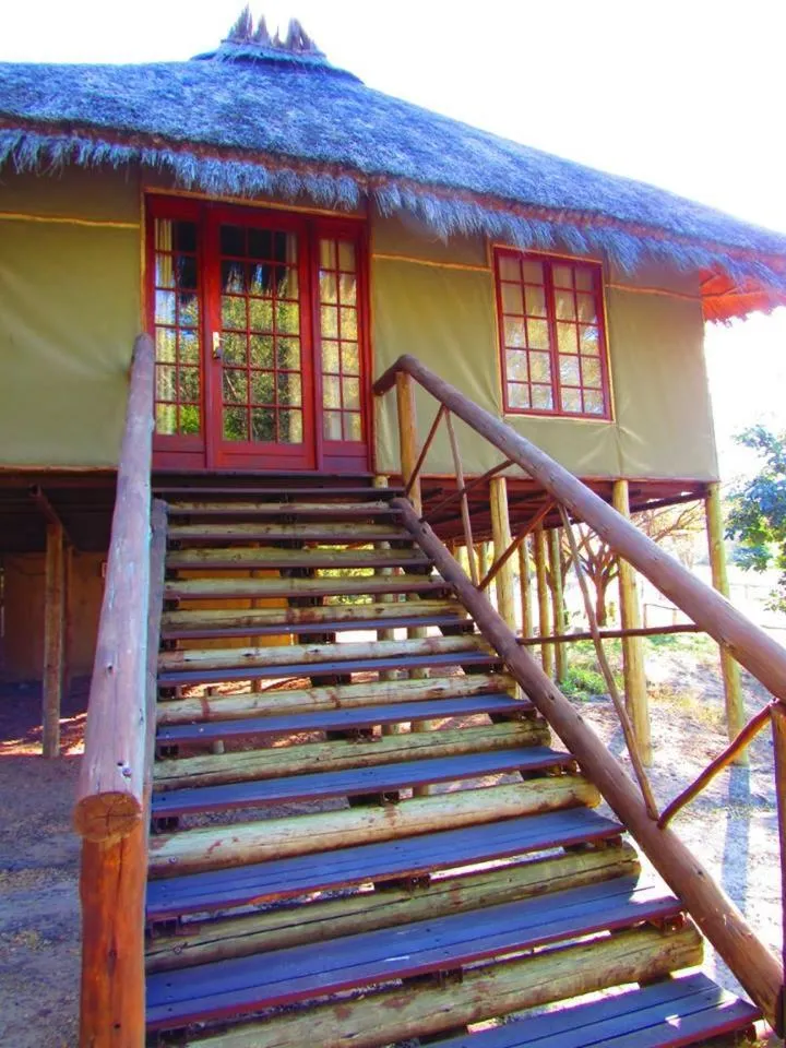 Facade/entrance in Camp Kwando