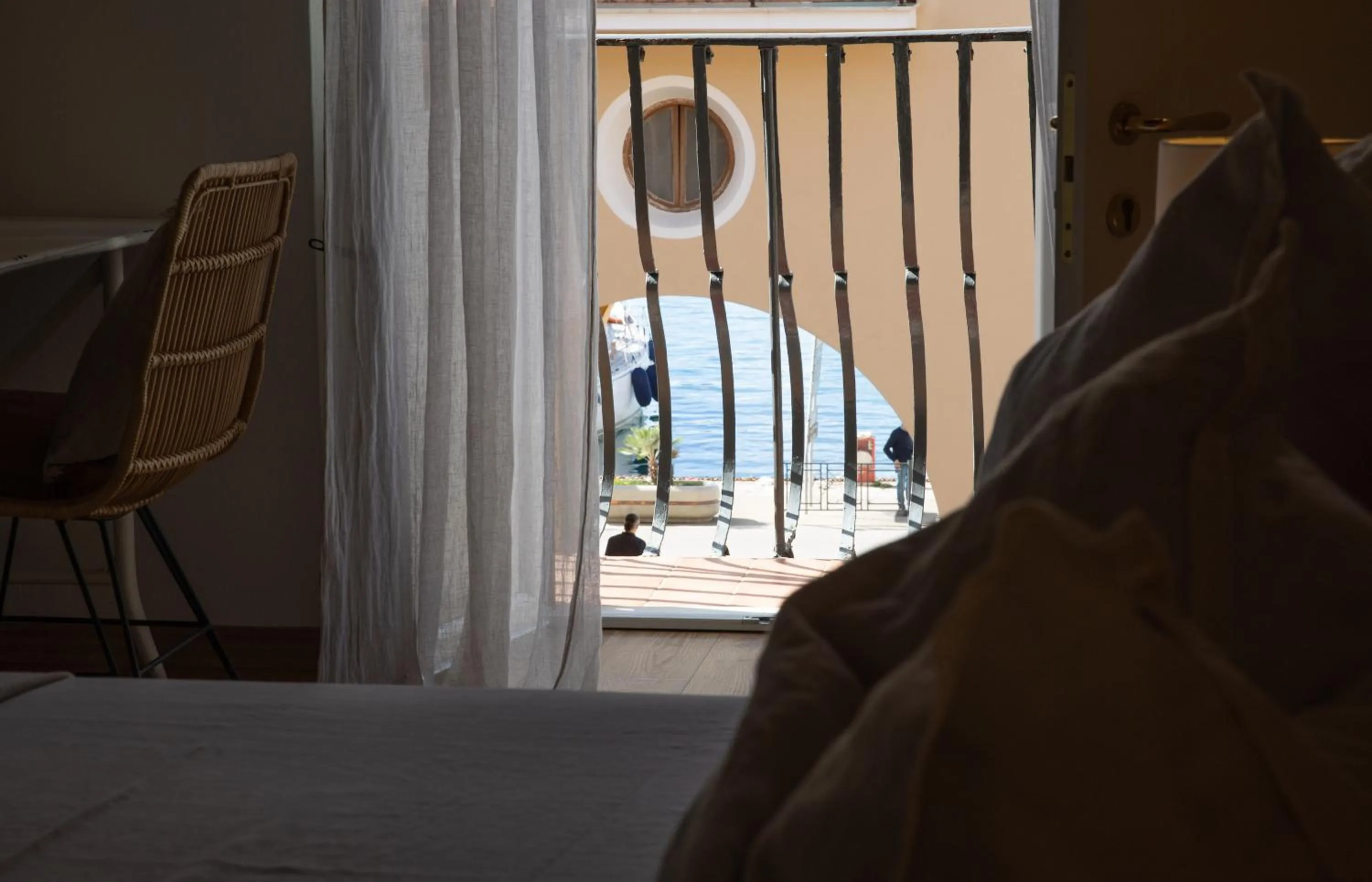 Sea view, Bed in Indarsena b&b