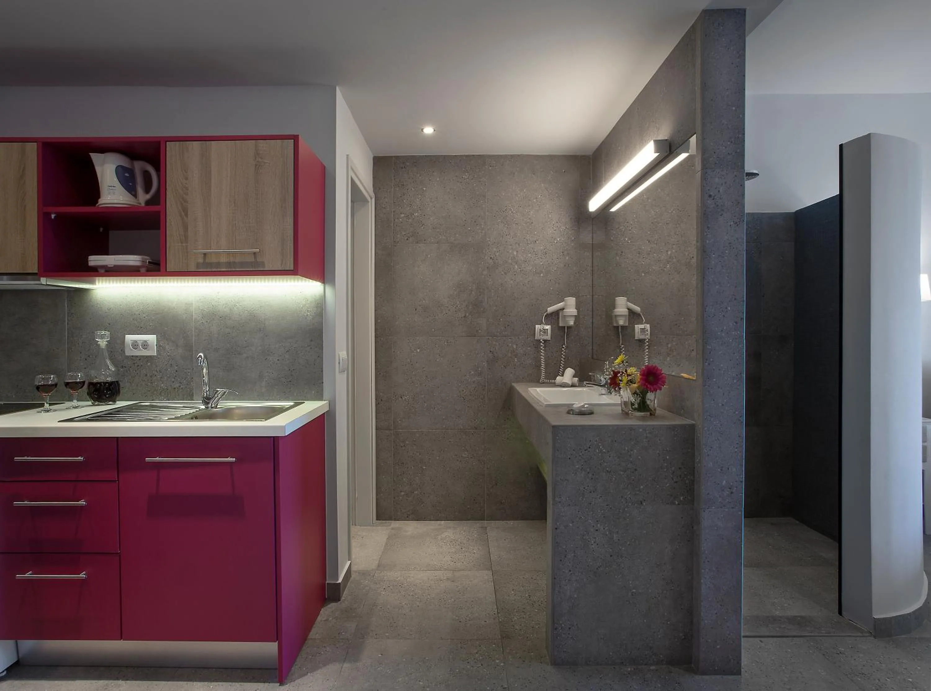 Shower in Locanda Barbati Luxury ApartHotel