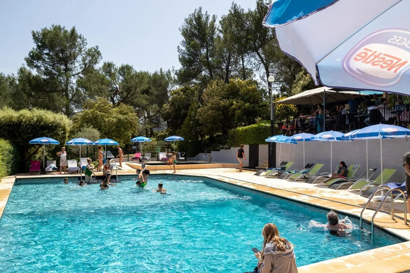 Swimming pool in Les Arbousiers Village Hôtel Provençal