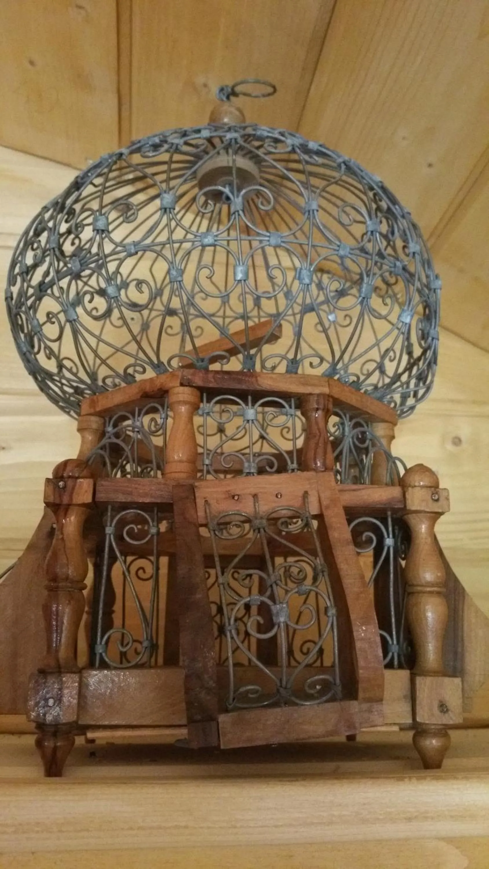 Decorative detail in Les Arbousiers Village Hôtel Provençal