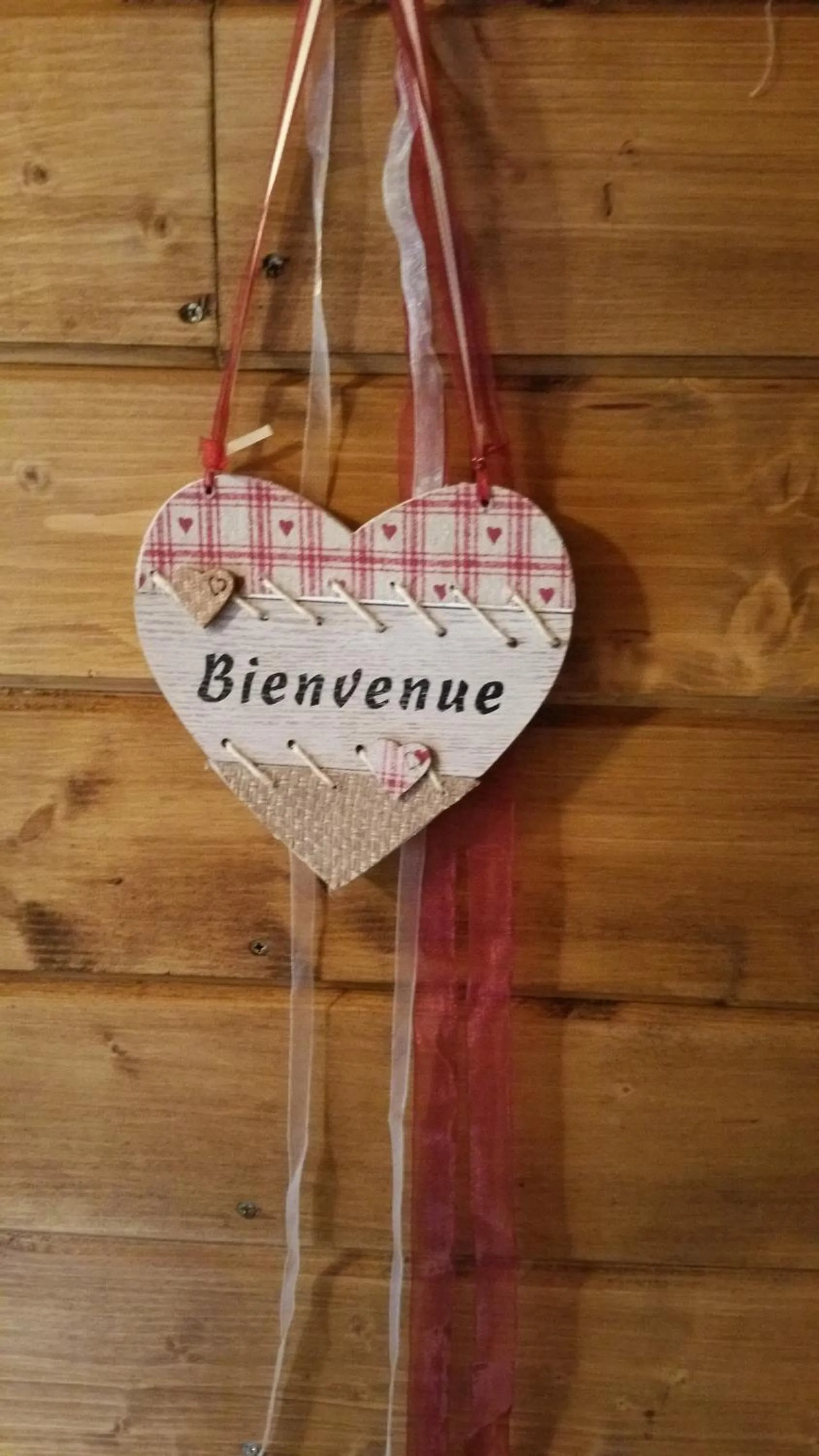 Decorative detail in Les Arbousiers Village Hôtel Provençal