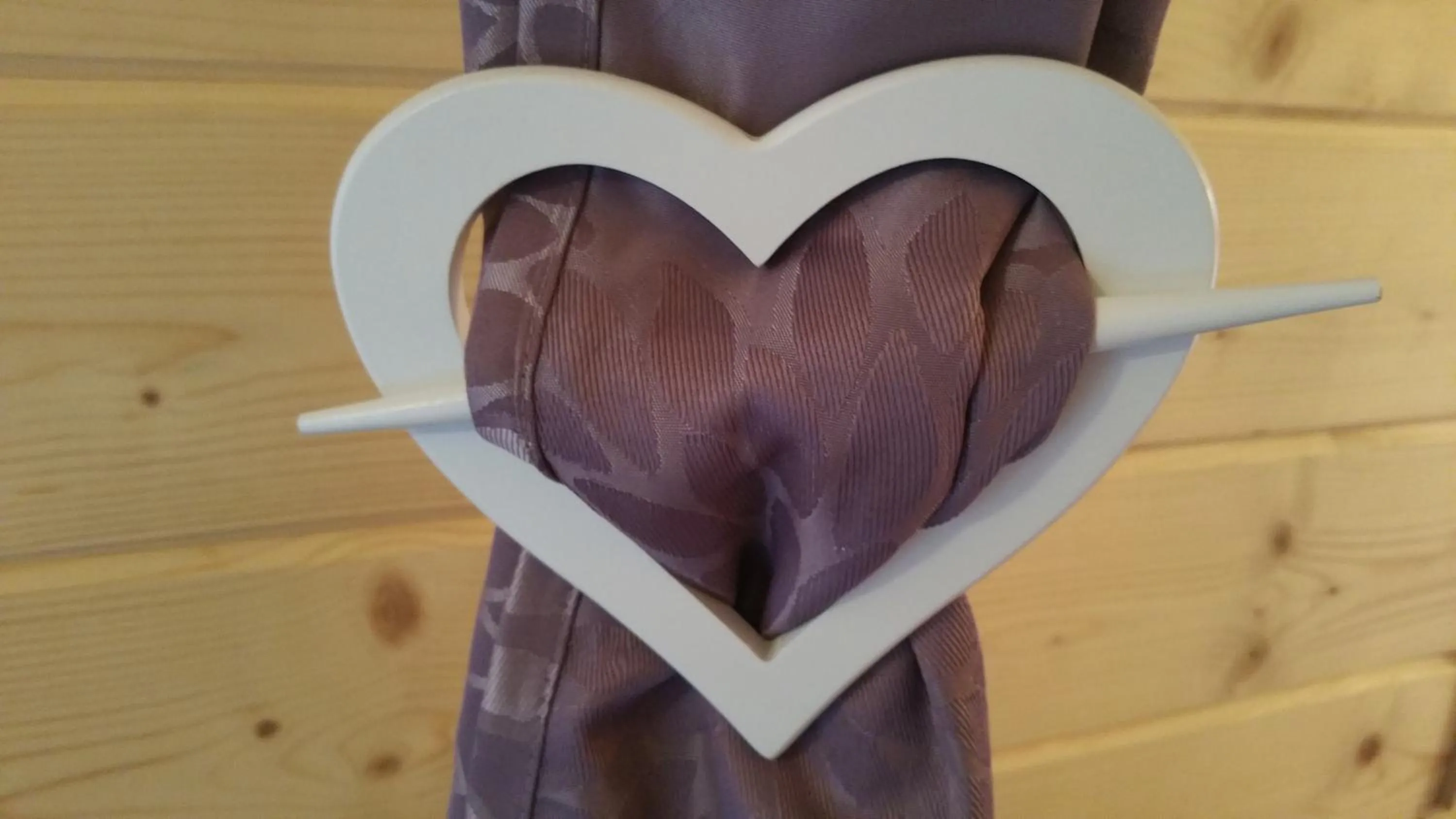 Decorative detail in Les Arbousiers Village Hôtel Provençal