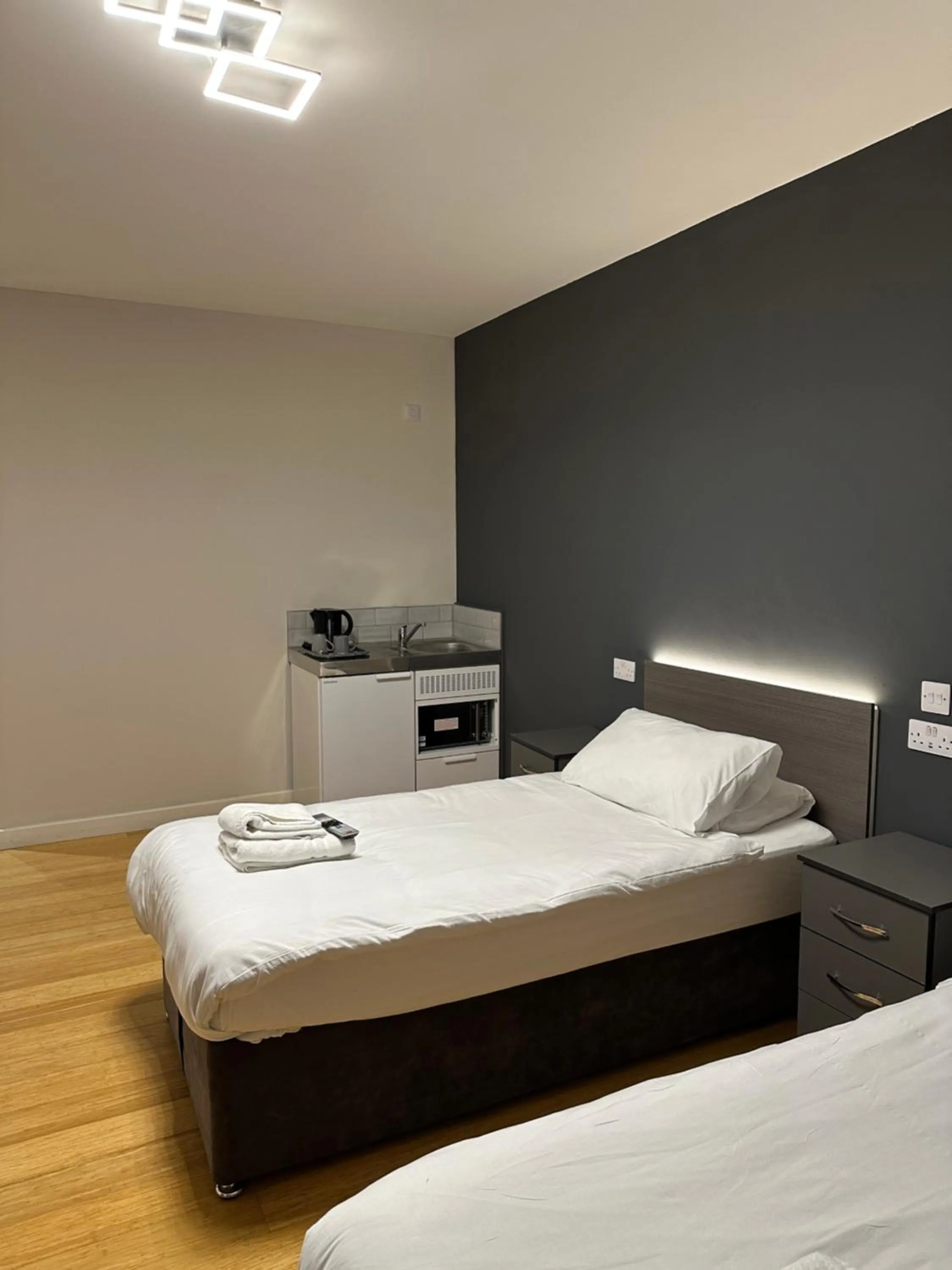 Bed in Wendover Arms Hotel