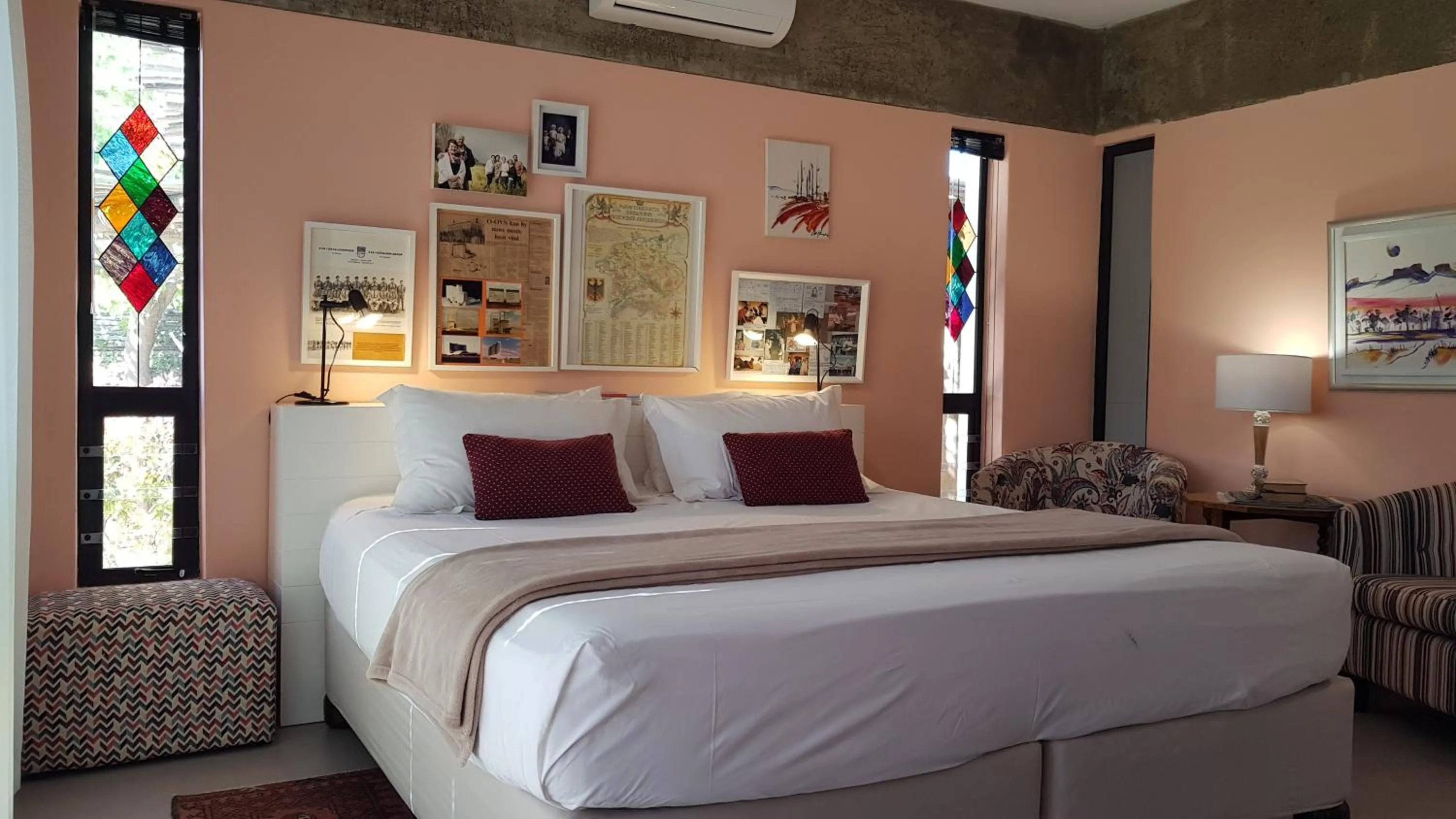 Superior King Room - single occupancy in Absolute Castillo