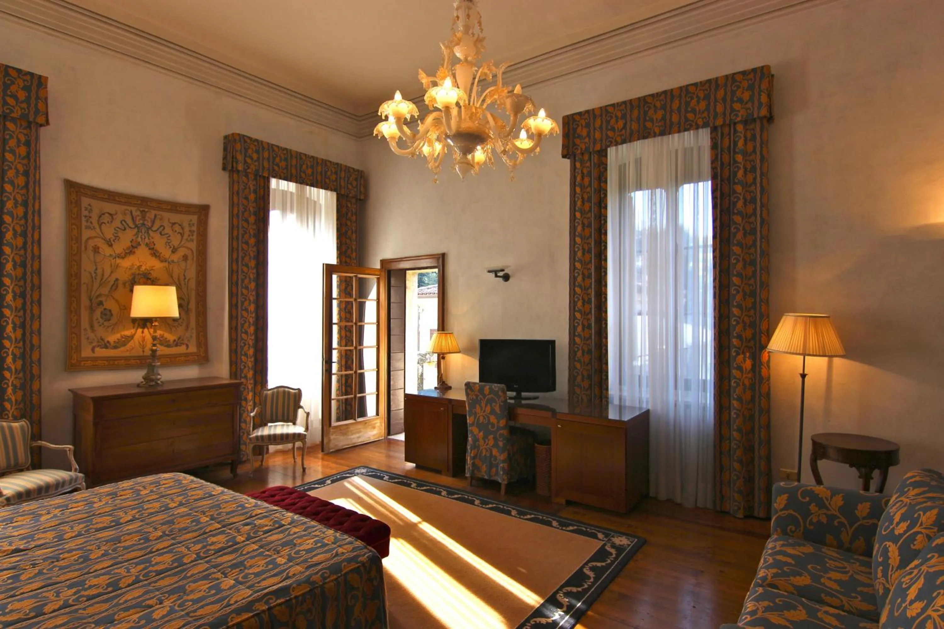 Bedroom in Hotel Villa Giona