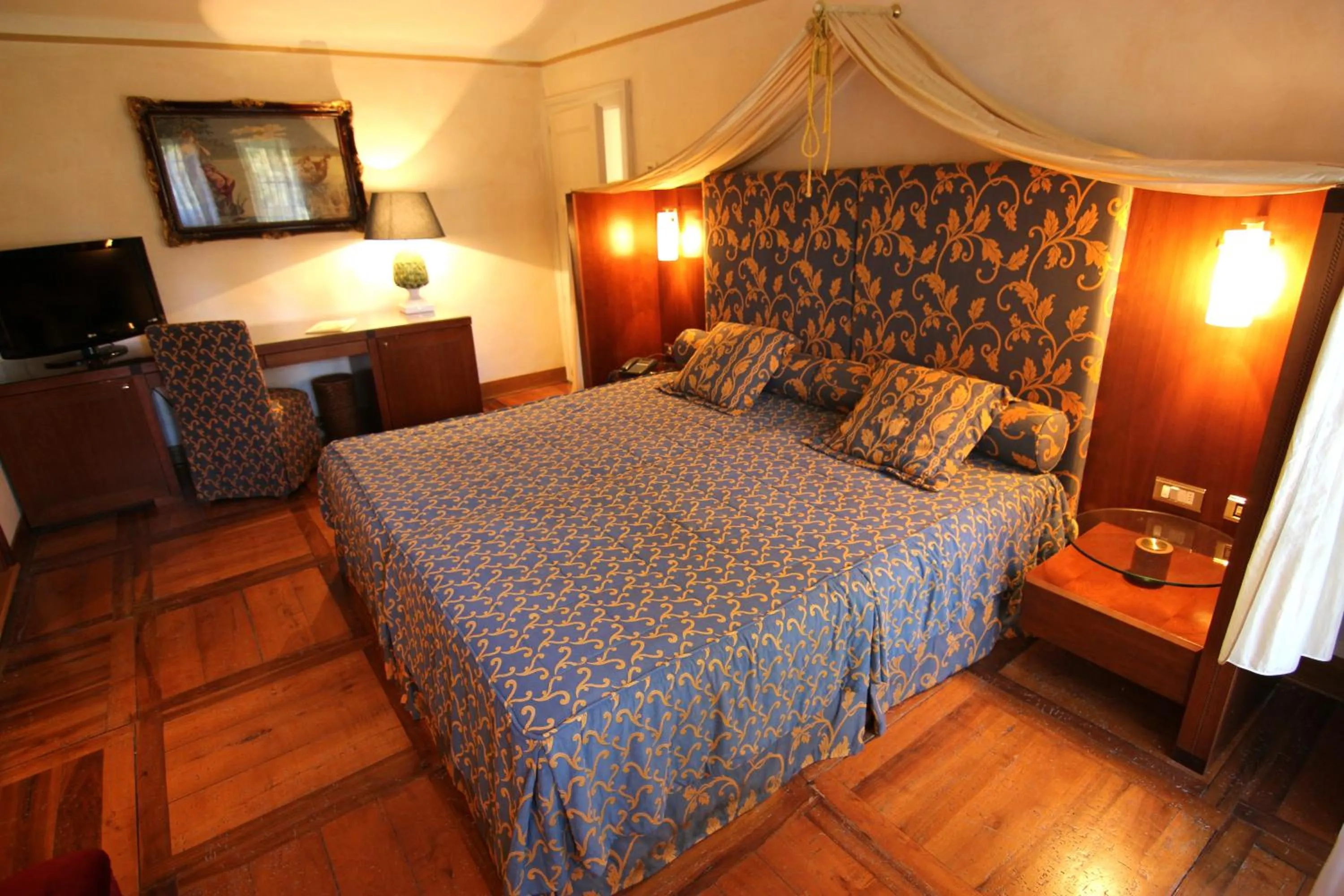 Bedroom in Hotel Villa Giona