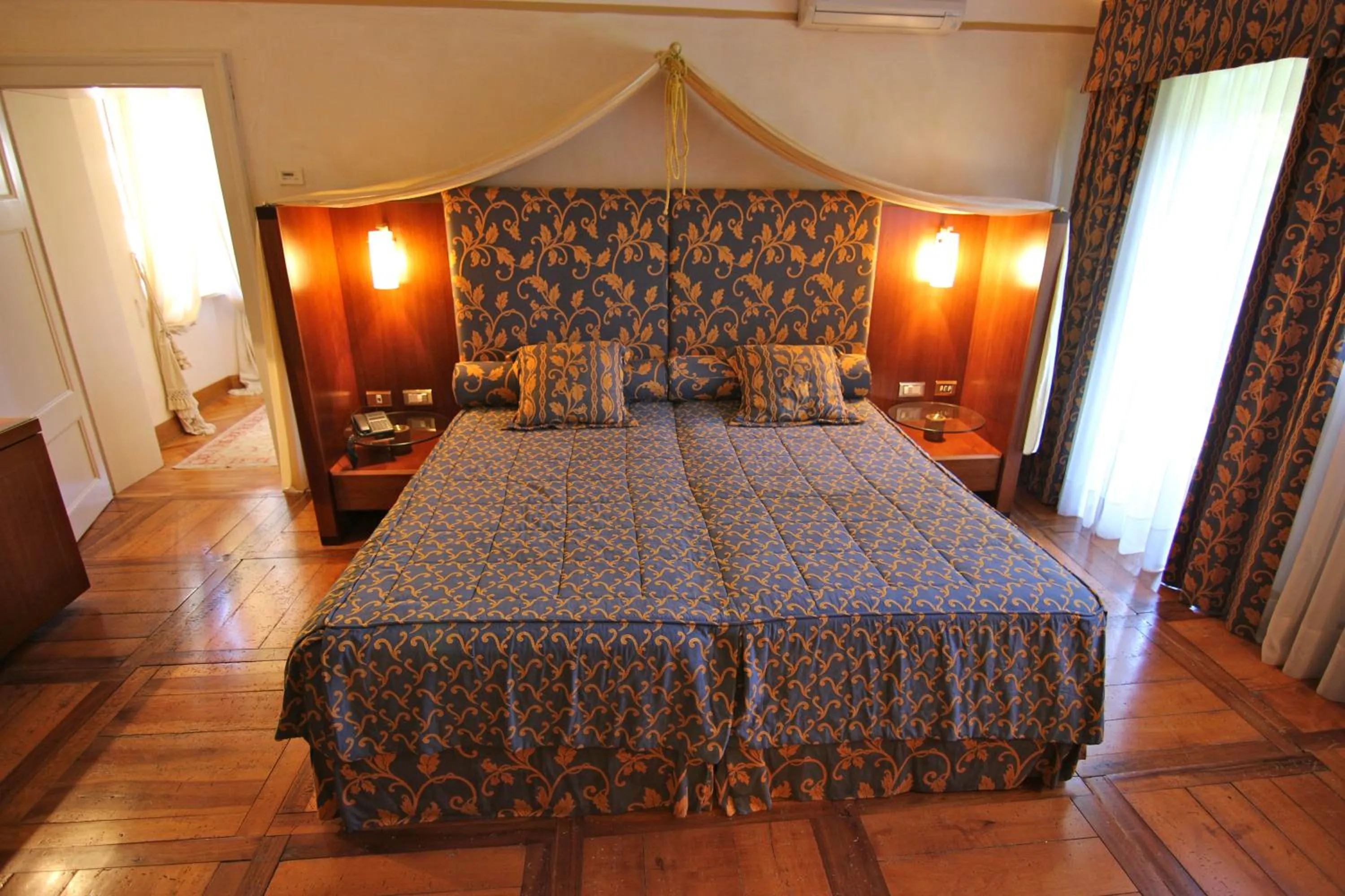 Bedroom in Hotel Villa Giona
