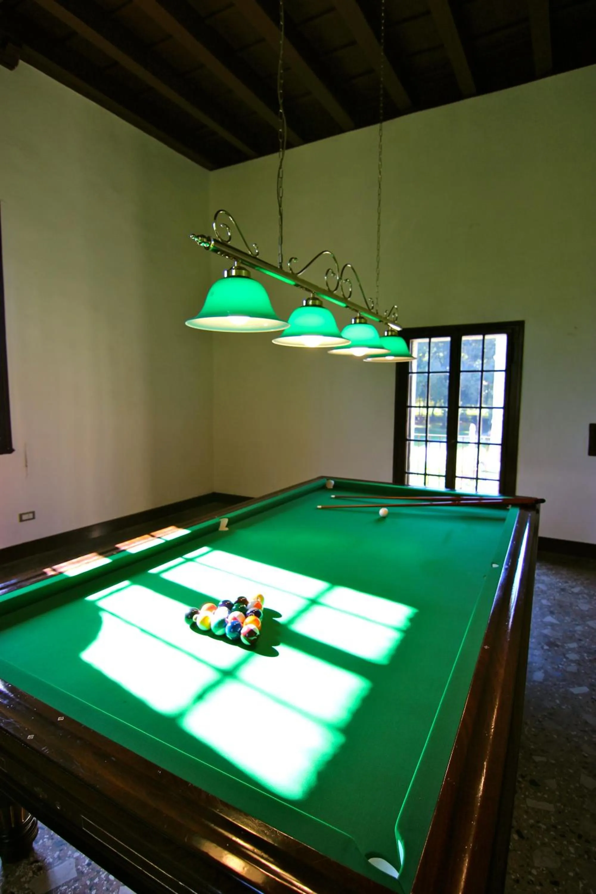 Billiard in Hotel Villa Giona