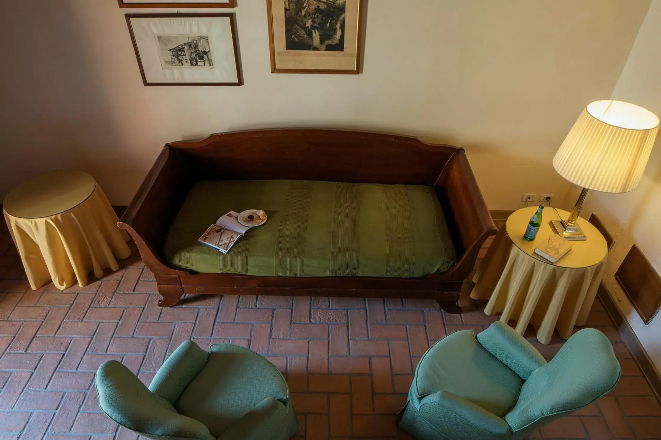 Junior Suite with Garden View in Hotel Villa Giona Junior Suite with Garden View in Hotel Villa Giona