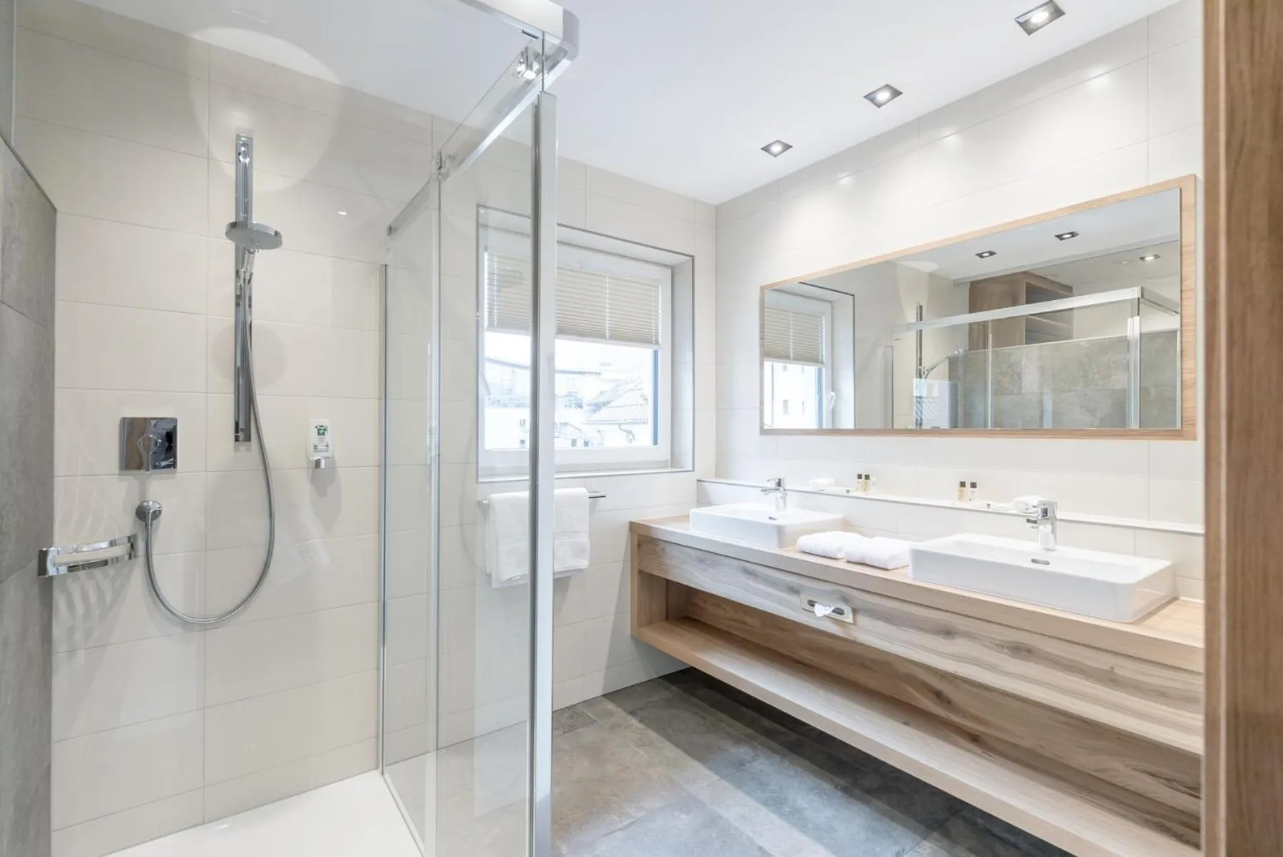 Bathroom in Hotel Mondin