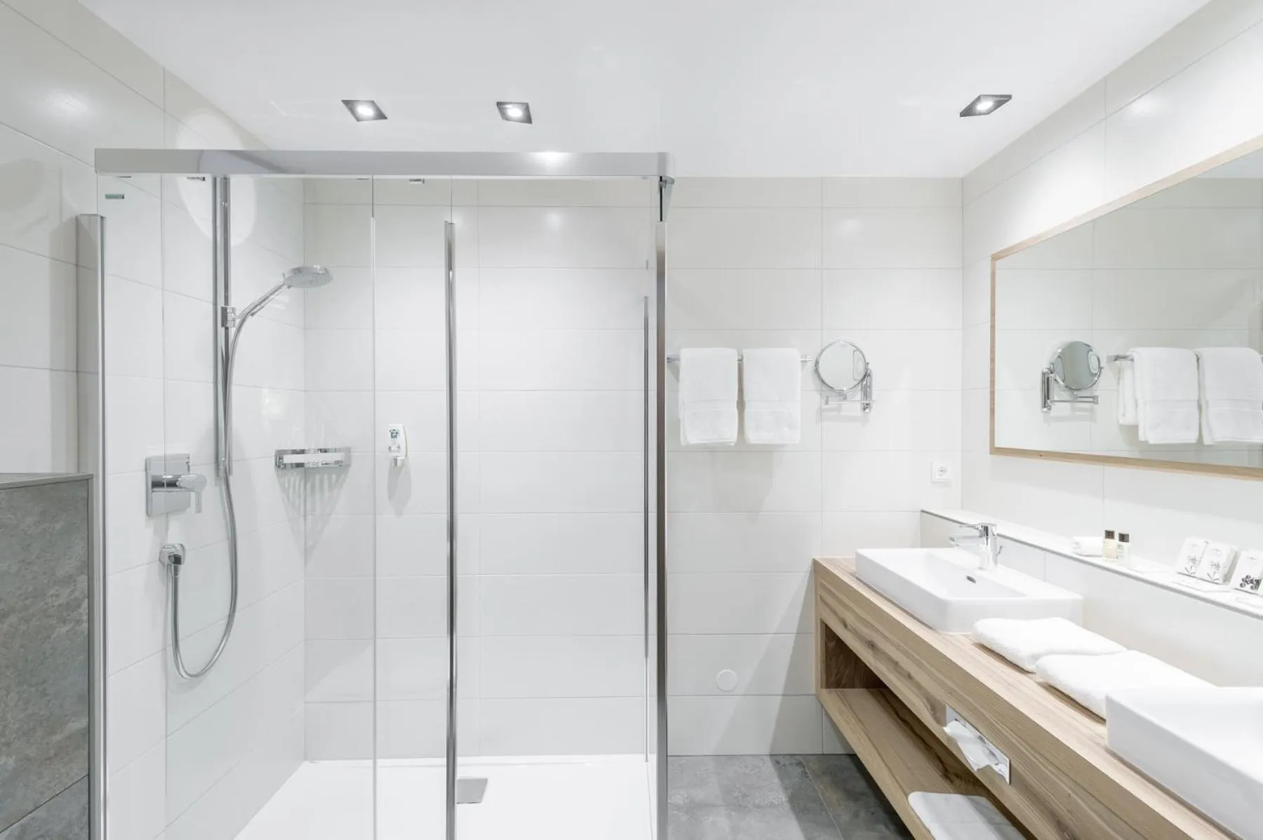 Bathroom in Hotel Mondin