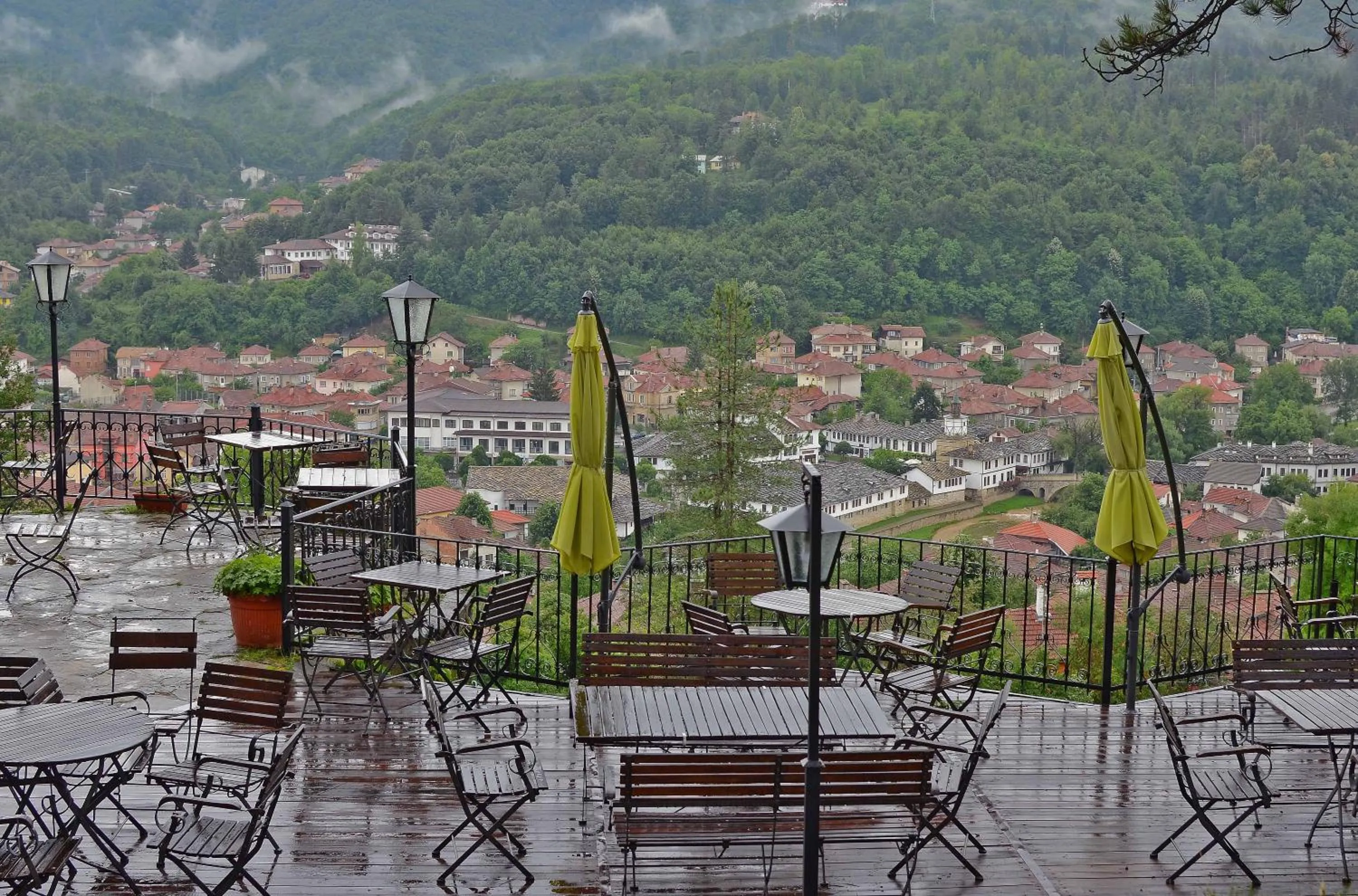 Property building in Complex Brashlyan