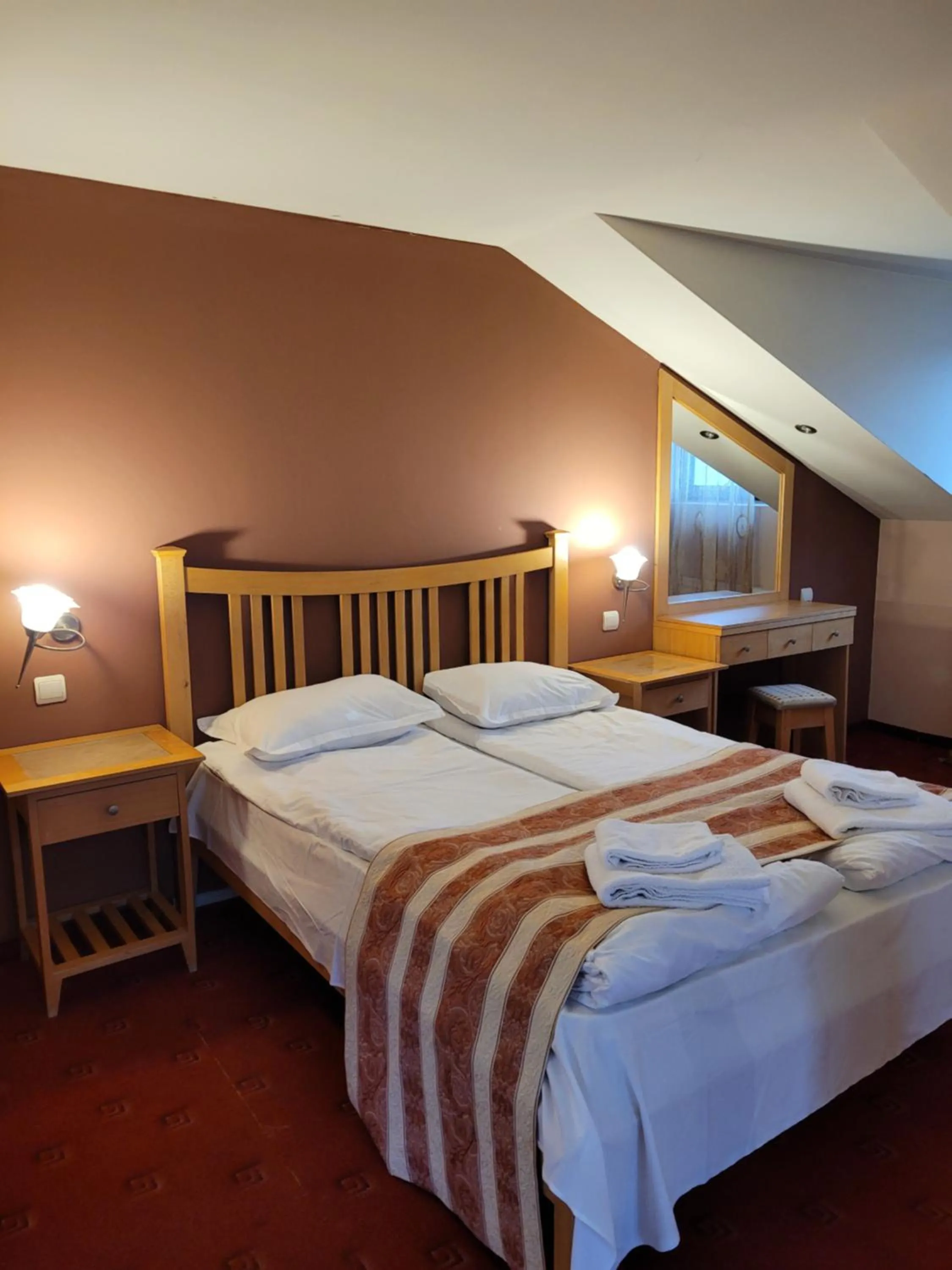 Bed in Complex Brashlyan
