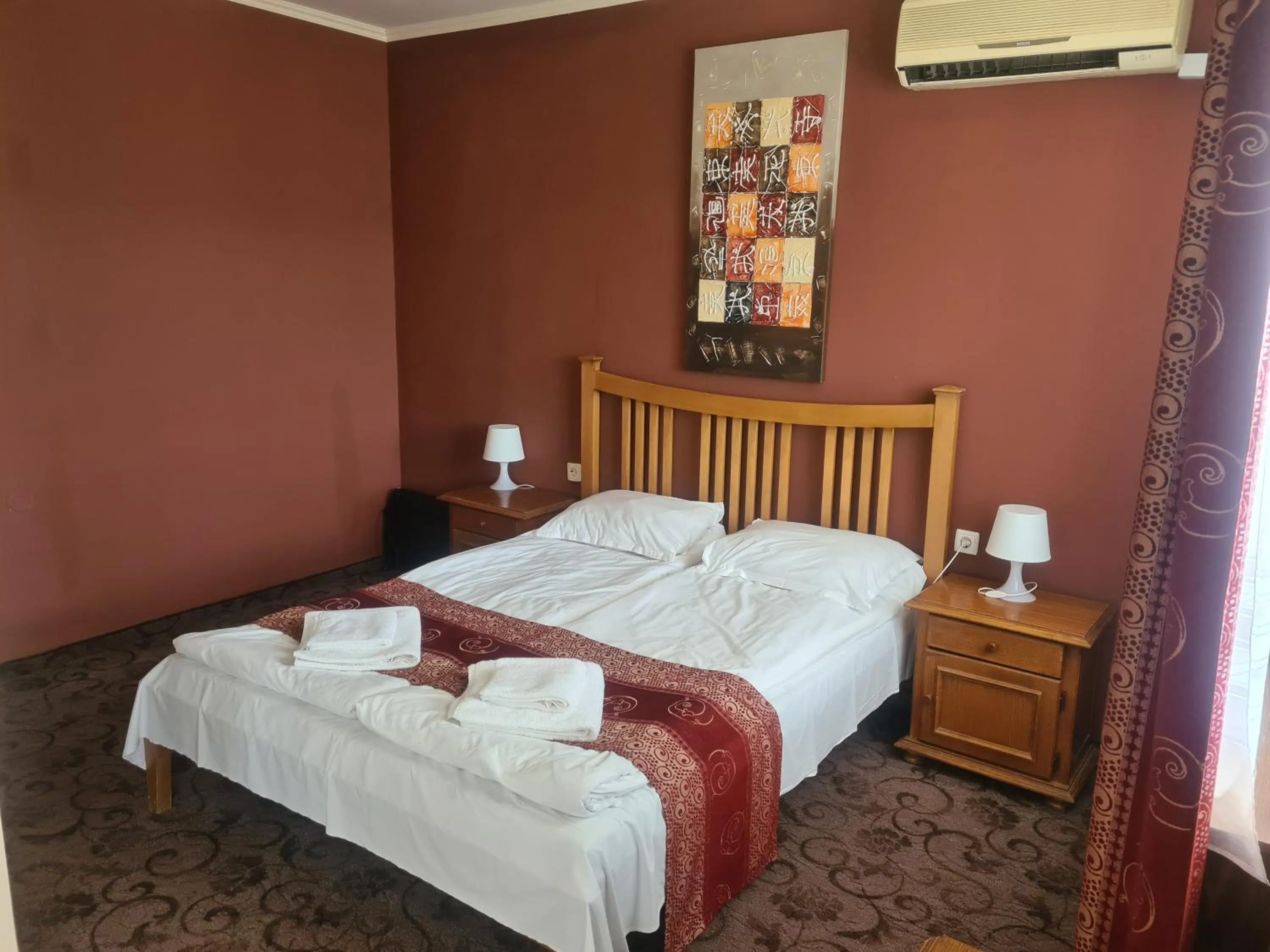Bed in Complex Brashlyan