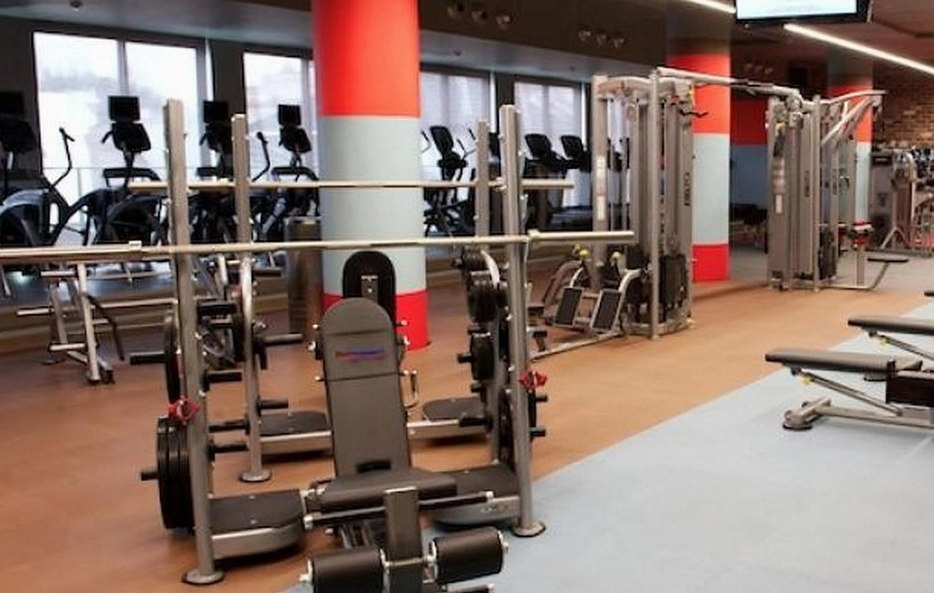Fitness centre/facilities in Macleay Hotel