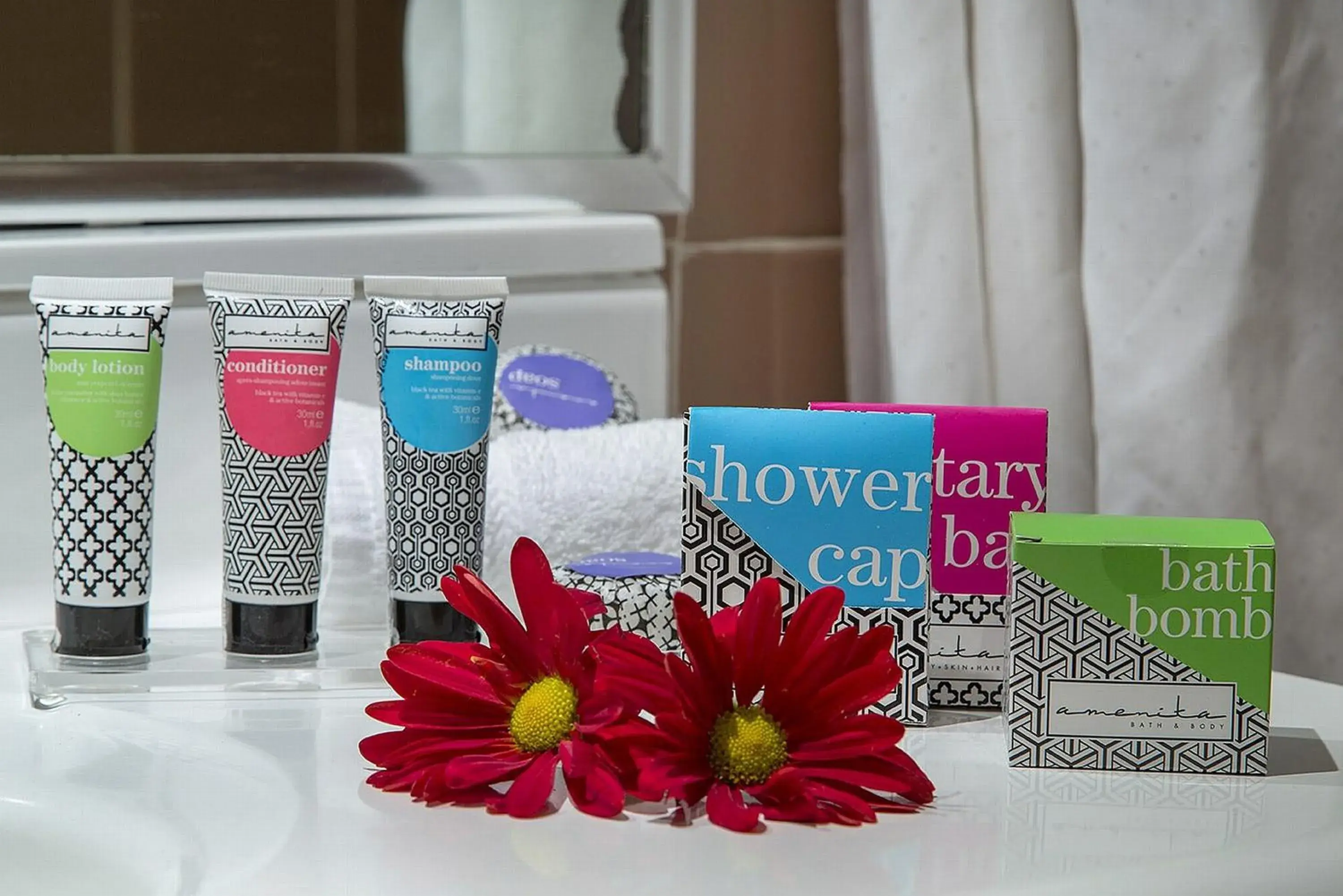 Bathroom in Macleay Hotel Bathroom in Macleay Hotel