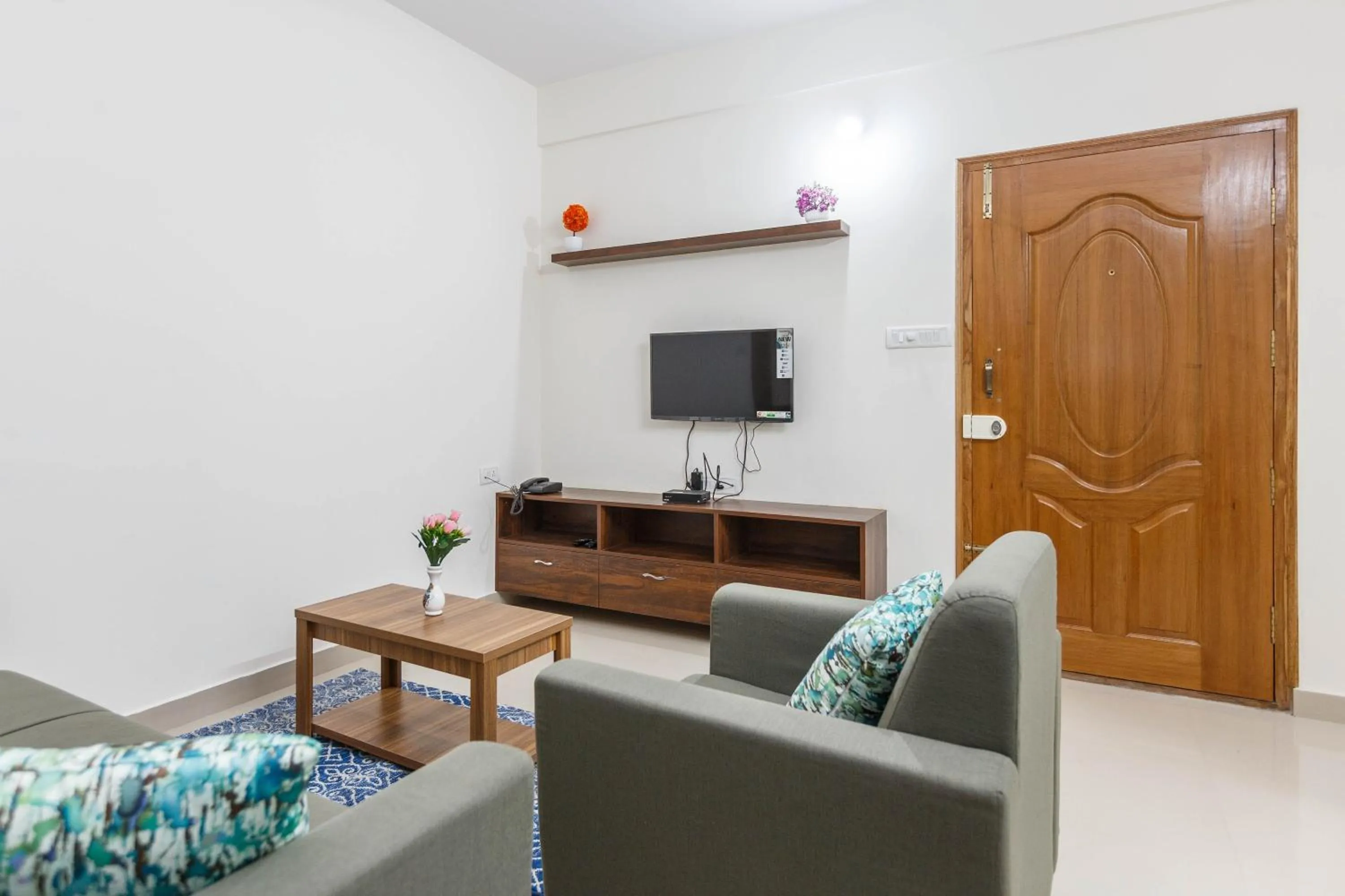 Living room in Mistyblue Serviced Apartments