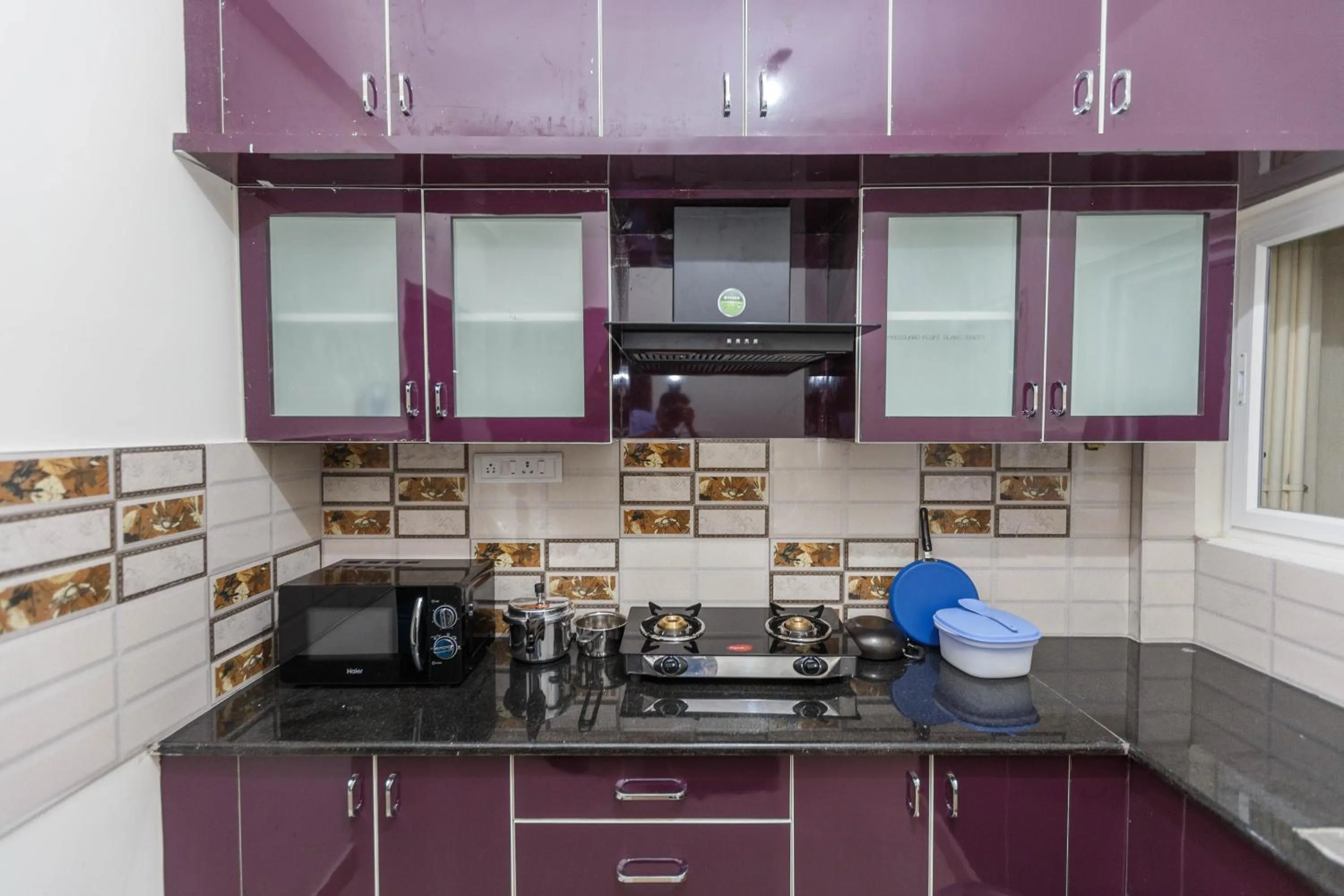 Kitchen or kitchenette in Mistyblue Serviced Apartments