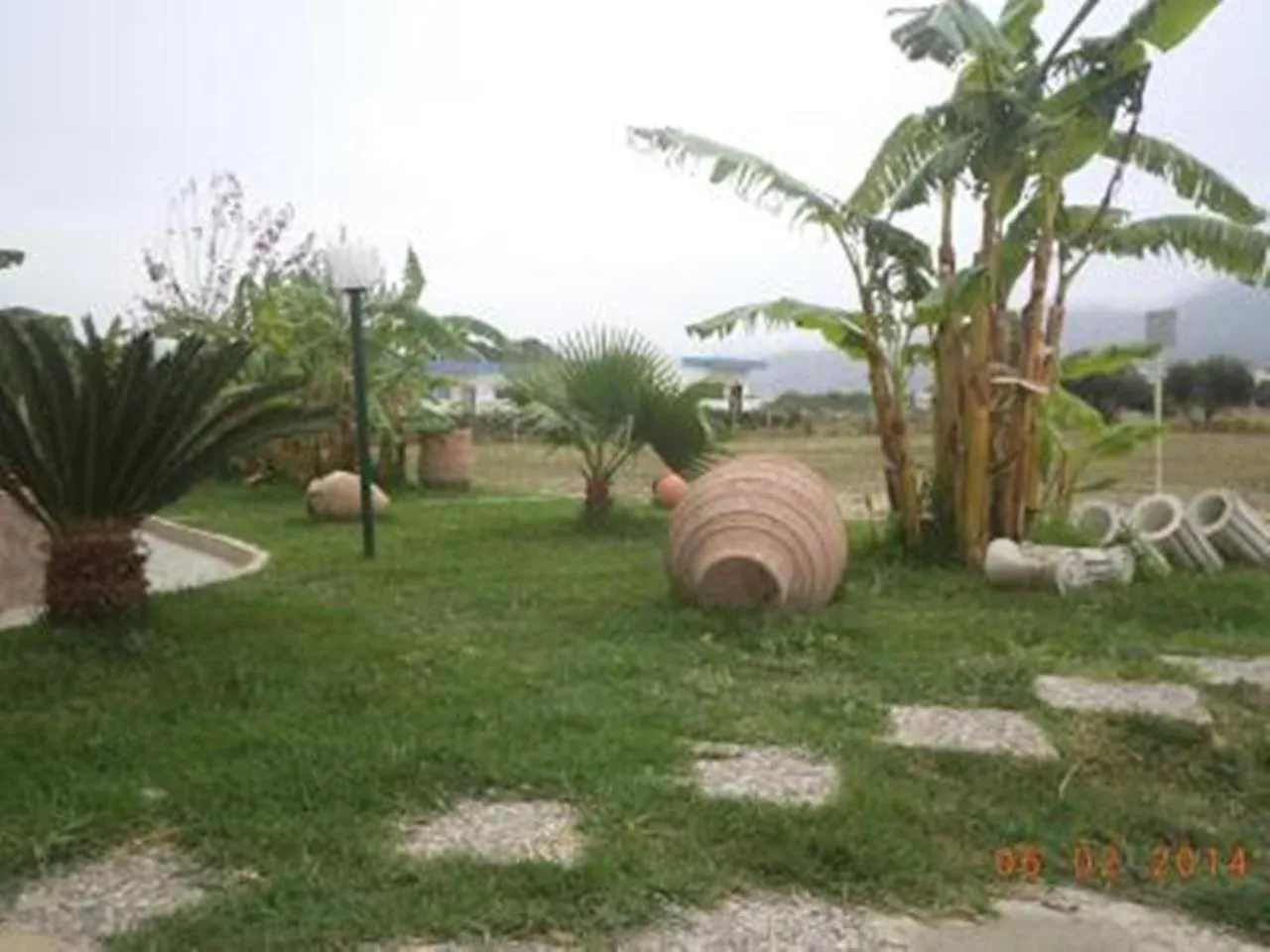 Garden in Garden City Image