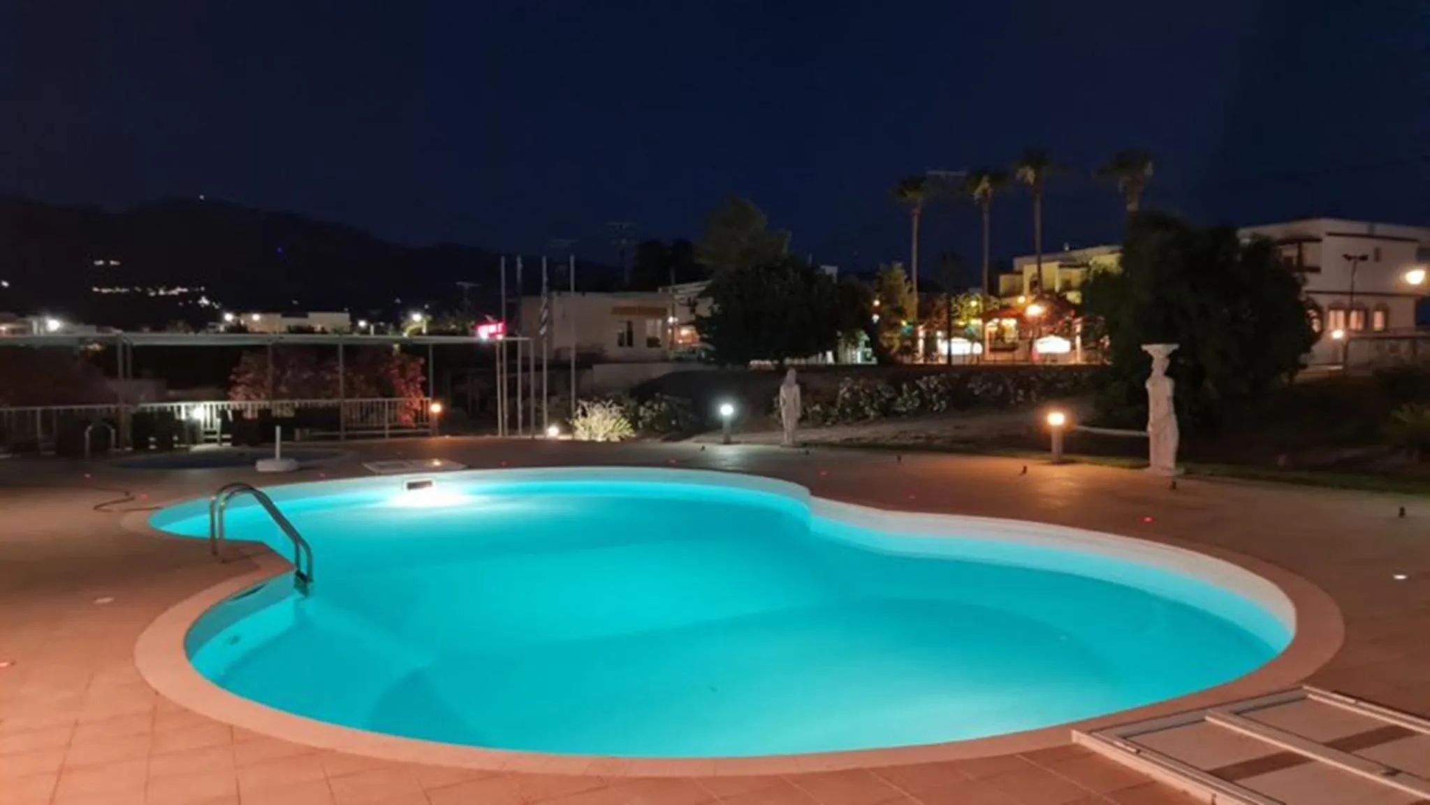 Swimming pool in Garden City Image