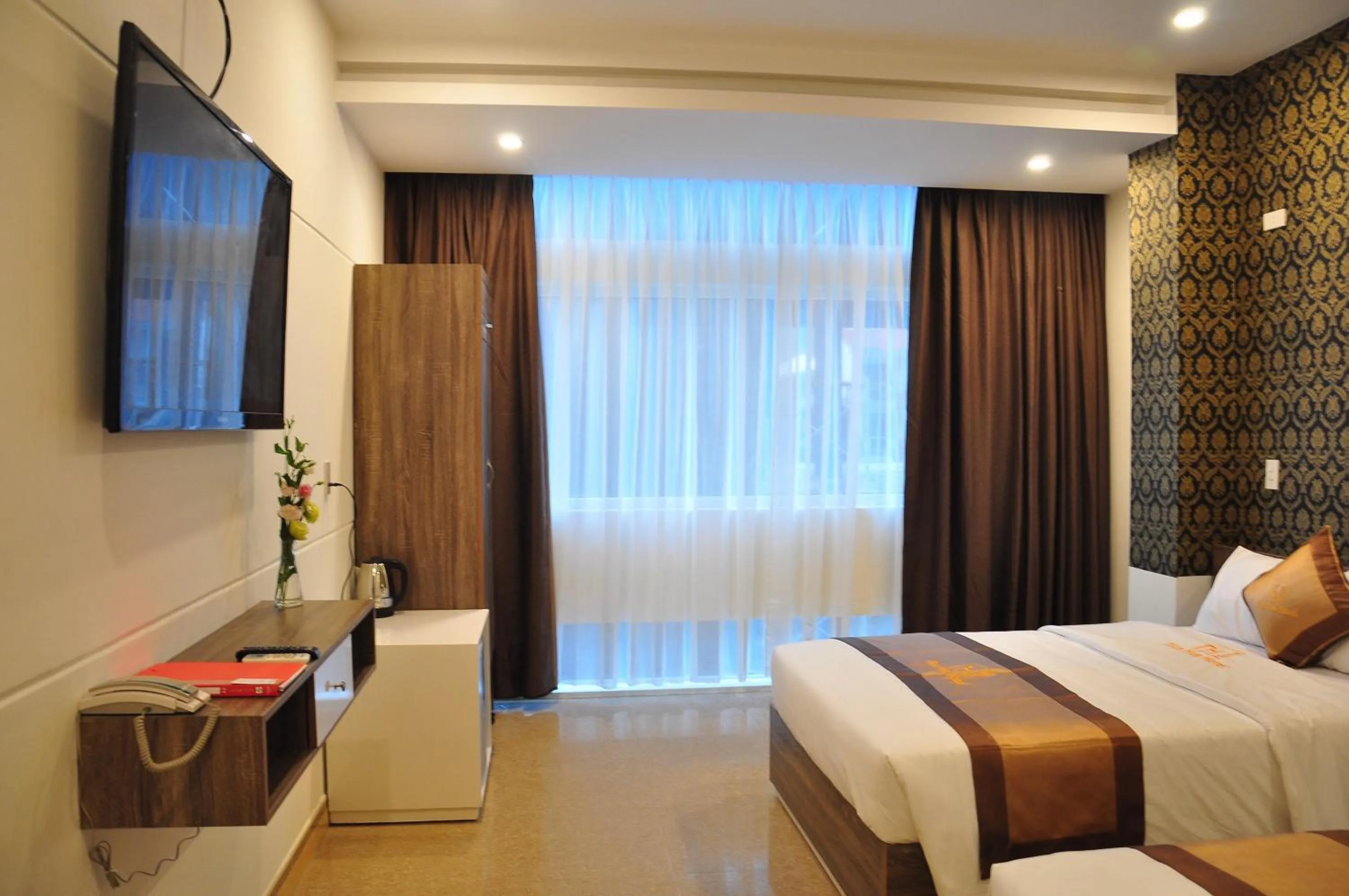 View (from property/room), Bed in Nice Hue Hotel