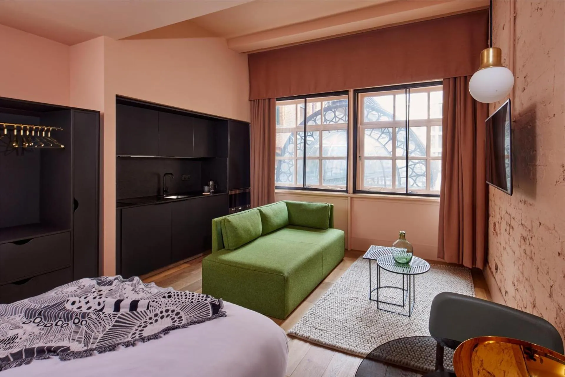 Kitchen or kitchenette, Bed in Whitworth Locke