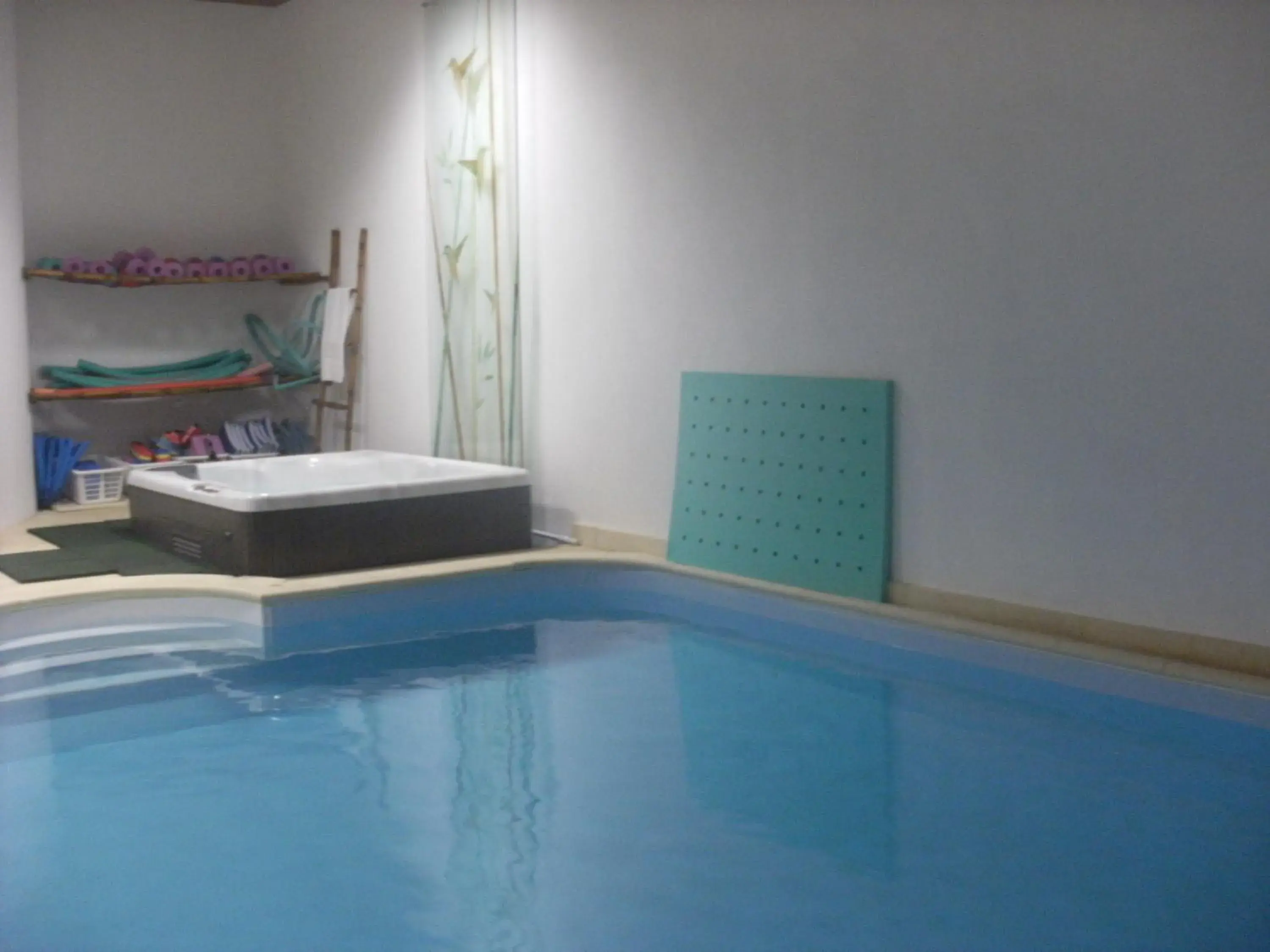 Swimming pool in Cantinho das Buganvilias AT**** Swimming pool in Cantinho das Buganvilias AT****