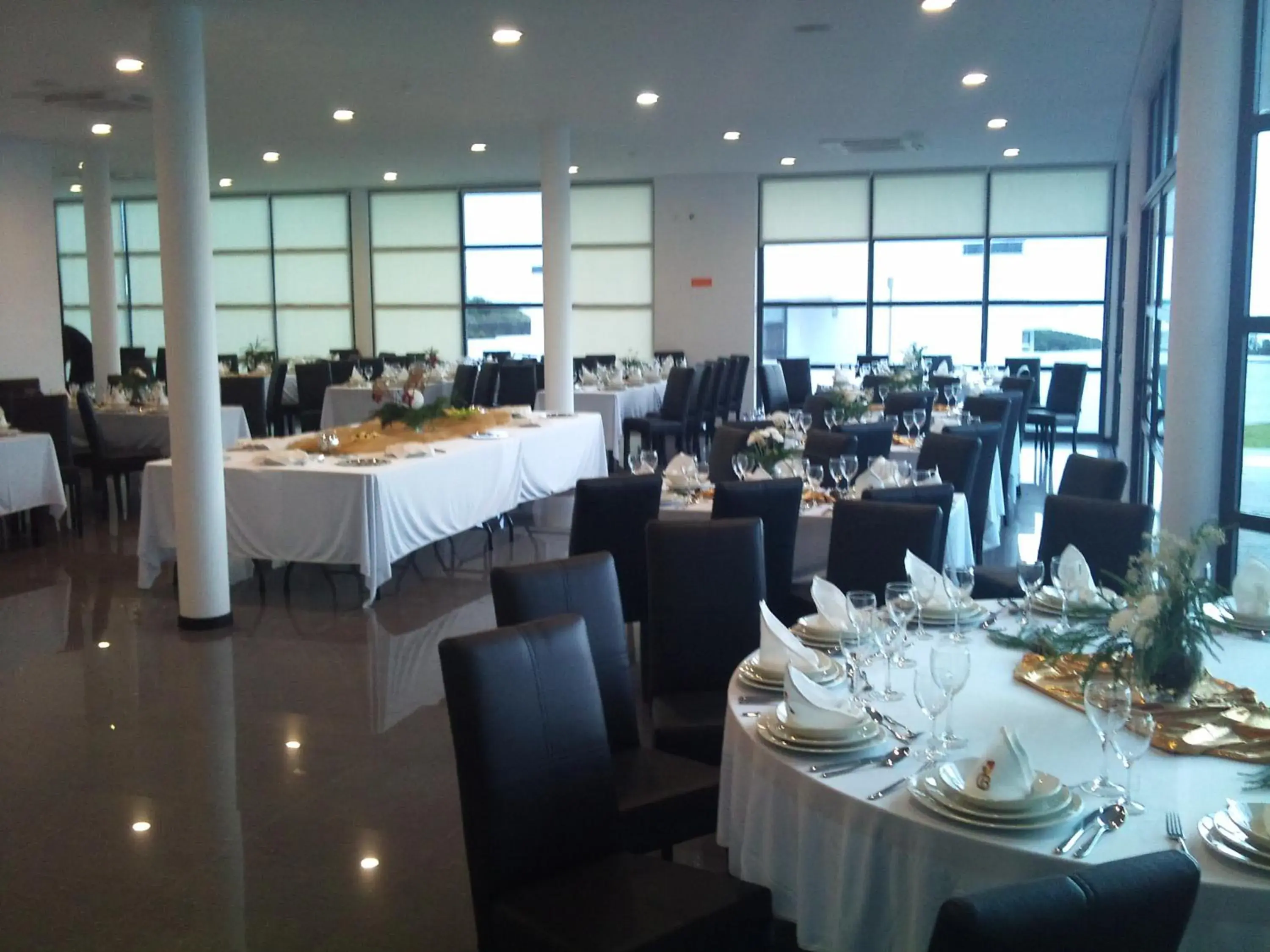 Restaurant/places to eat in Cantinho das Buganvilias AT**** Restaurant/places to eat in Cantinho das Buganvilias AT****