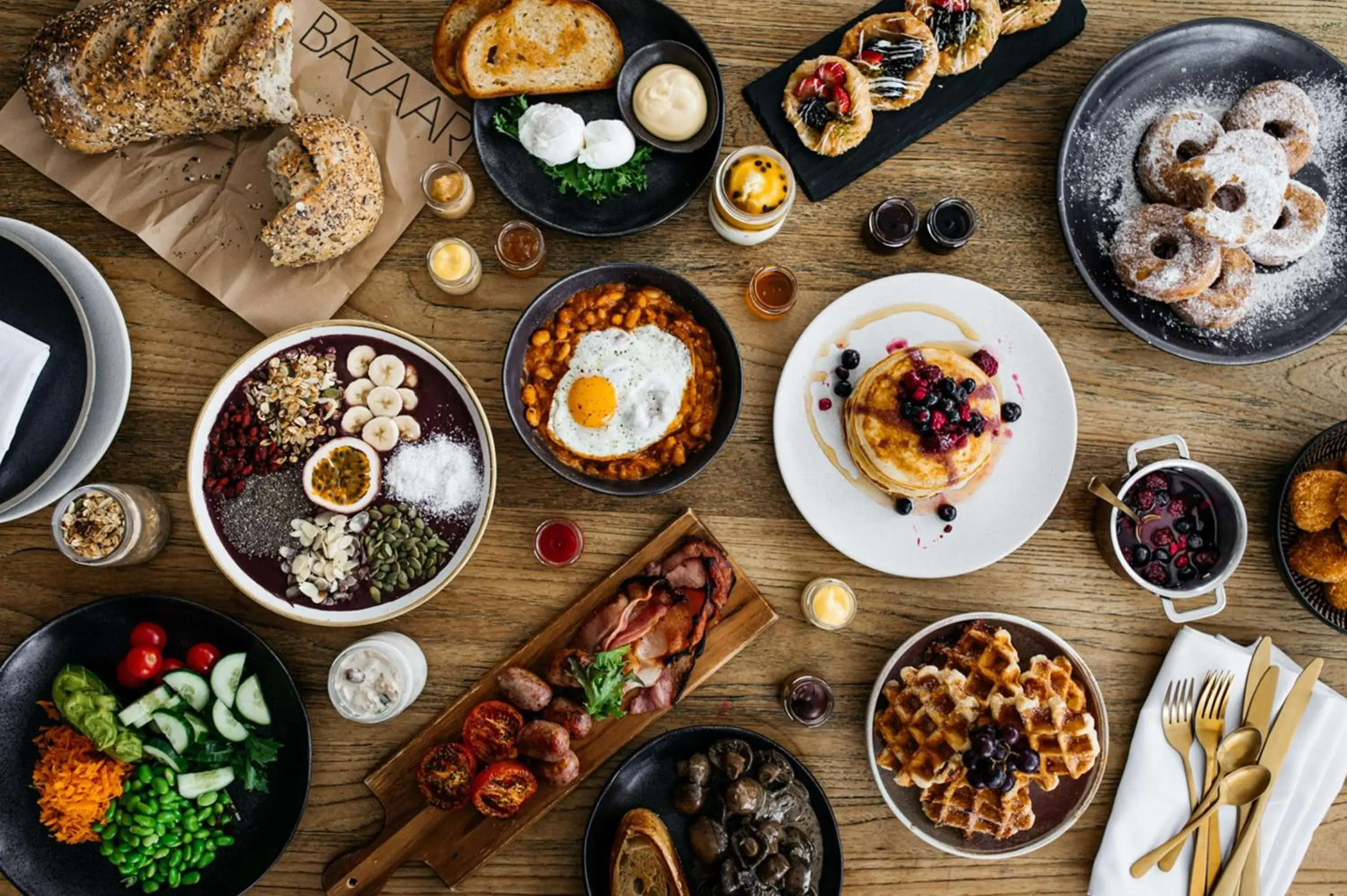 Restaurant/places to eat in QT Gold Coast Restaurant/places to eat in QT Gold Coast