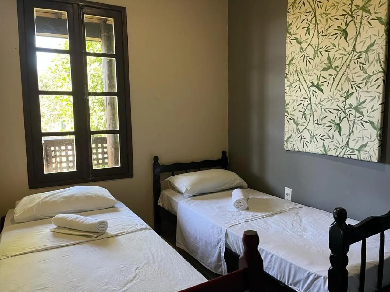 Bedroom, Bed in Pousada vale verde bungalows - Praia do Rosa