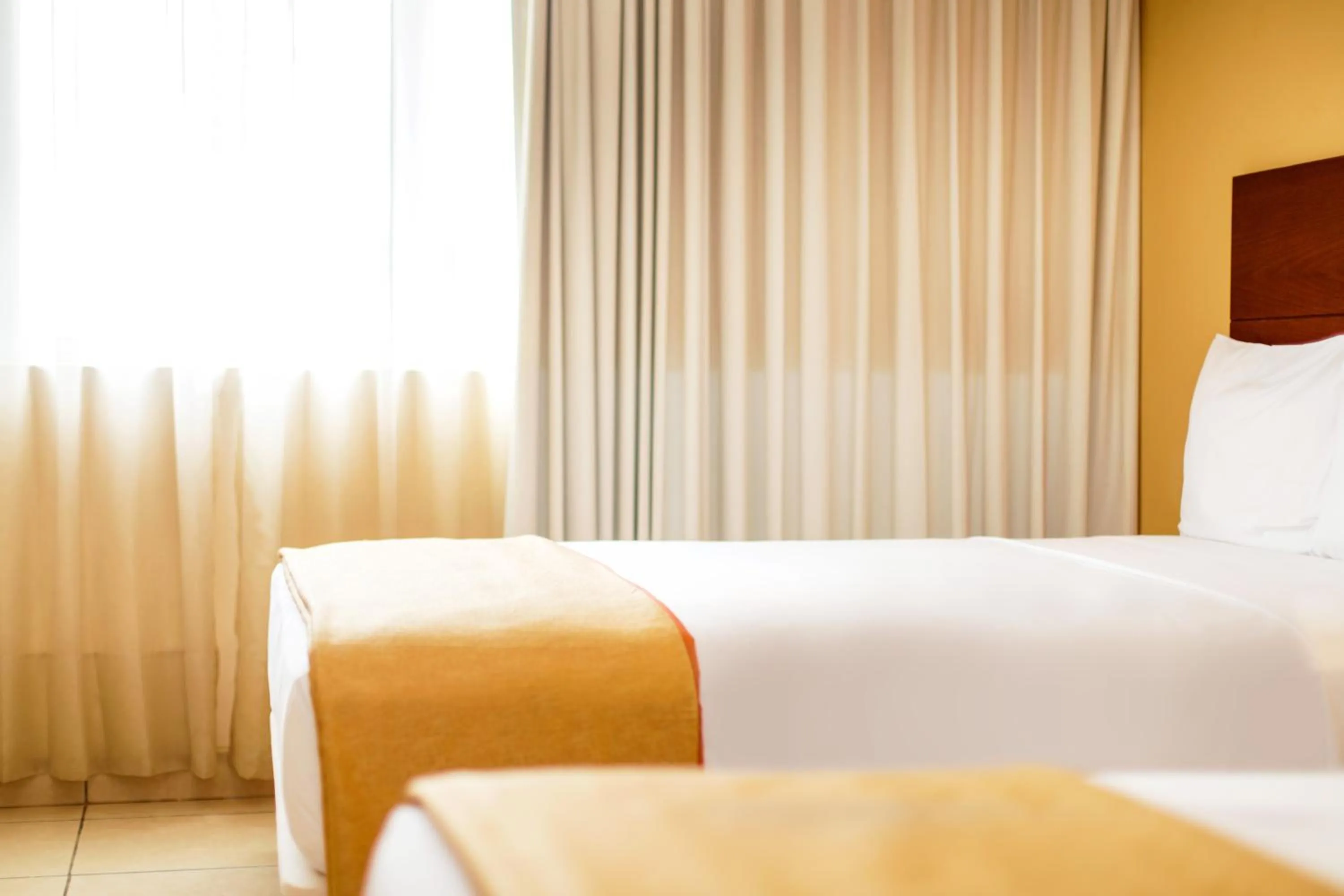 Bedroom, Bed in Wyndham Costa del Sol Pucallpa