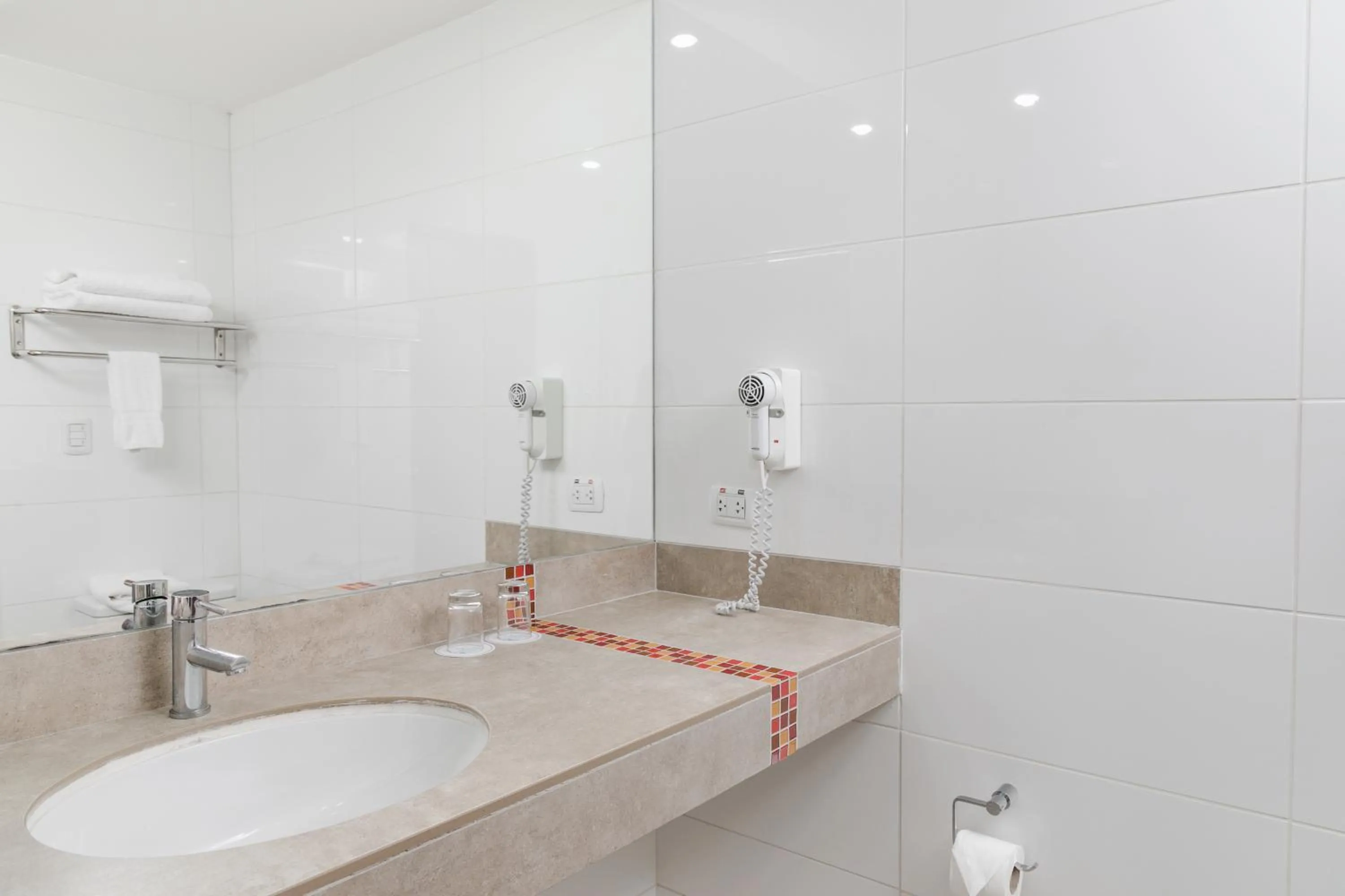 Bathroom in Wyndham Costa del Sol Pucallpa